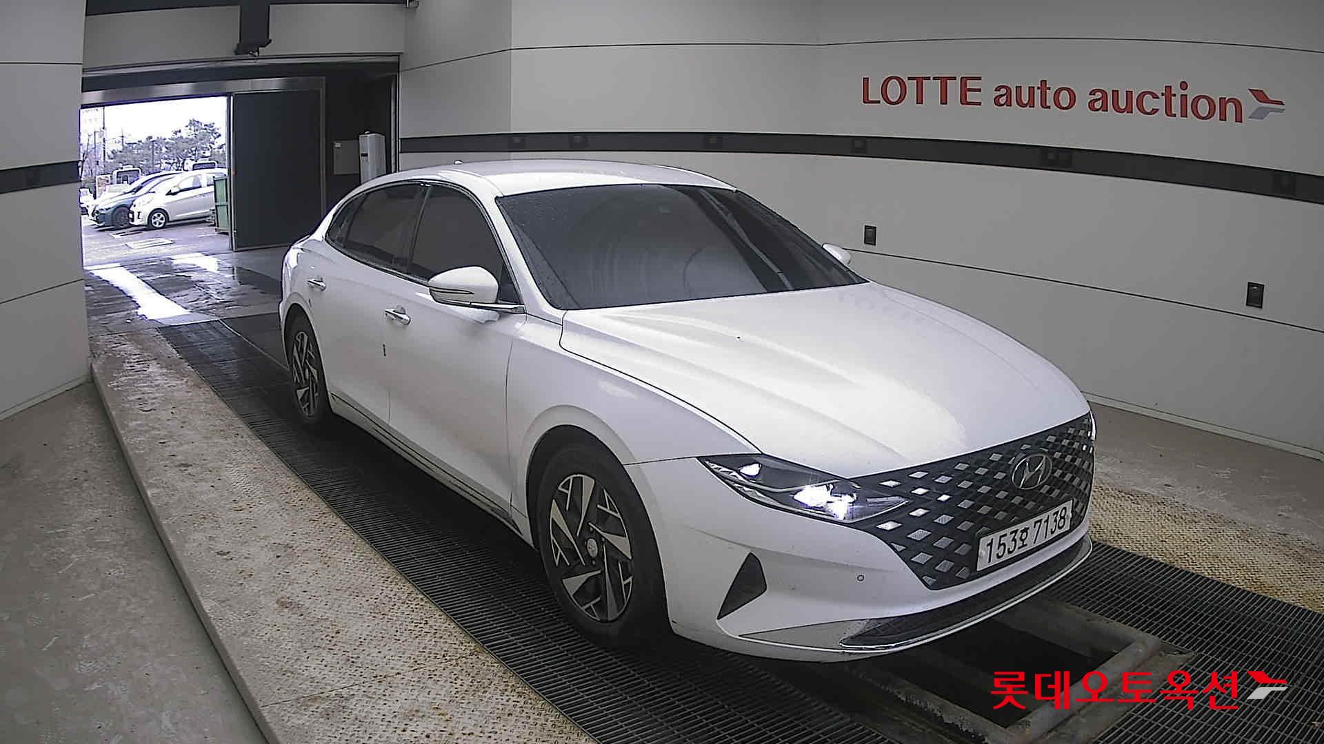 Hyundai Grandeur Hybrid 2021 White cream (optional) из Кореи, фото 2