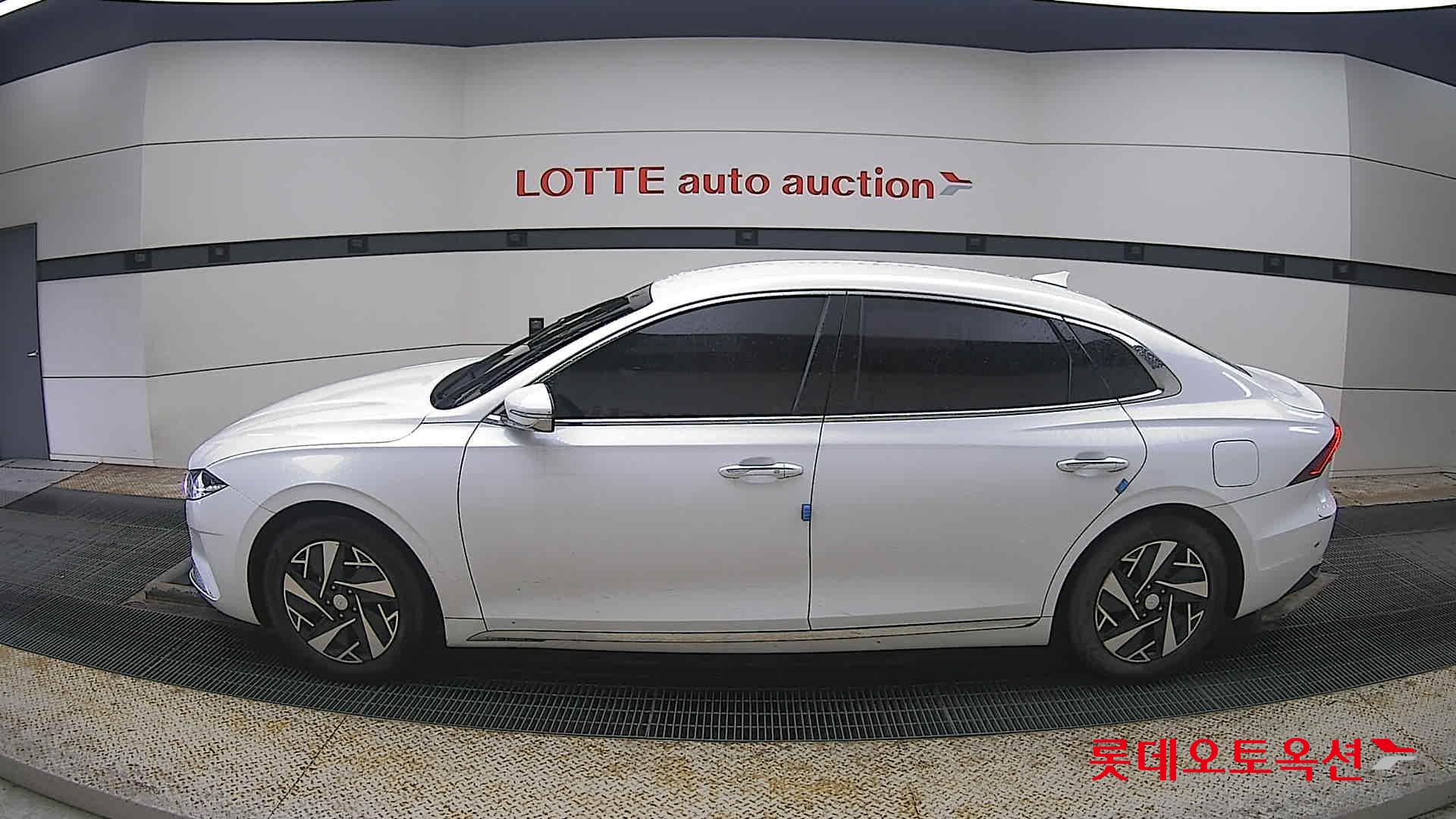 Hyundai Grandeur Hybrid id 3809893 из Кореи 7