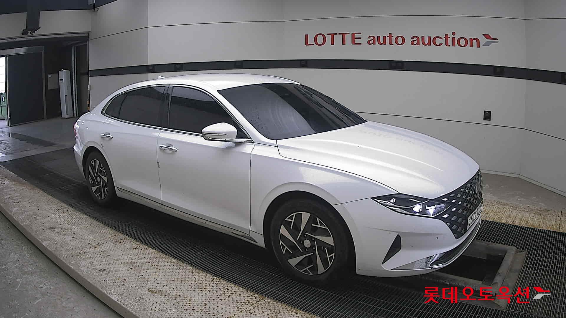 Hyundai Grandeur Hybrid id 3809893 из Кореи 16