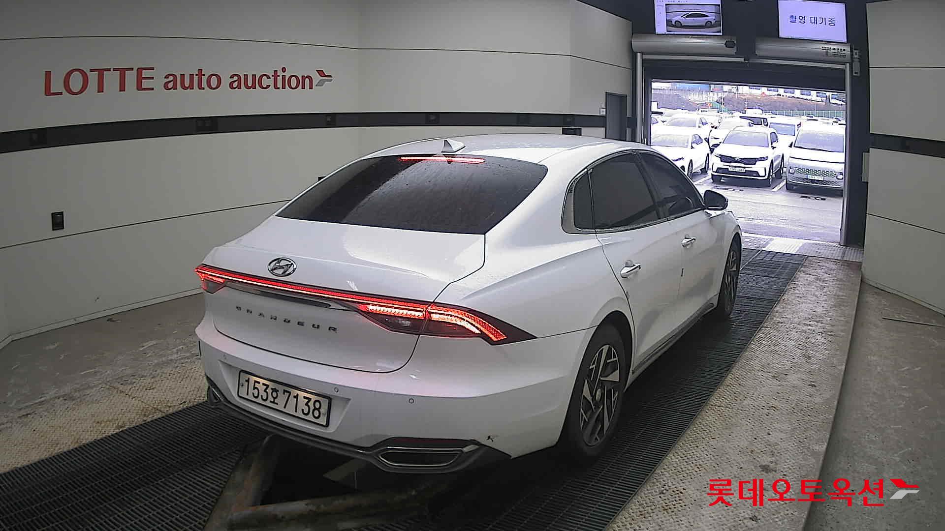 Hyundai Grandeur Hybrid id 3809893 из Кореи 20