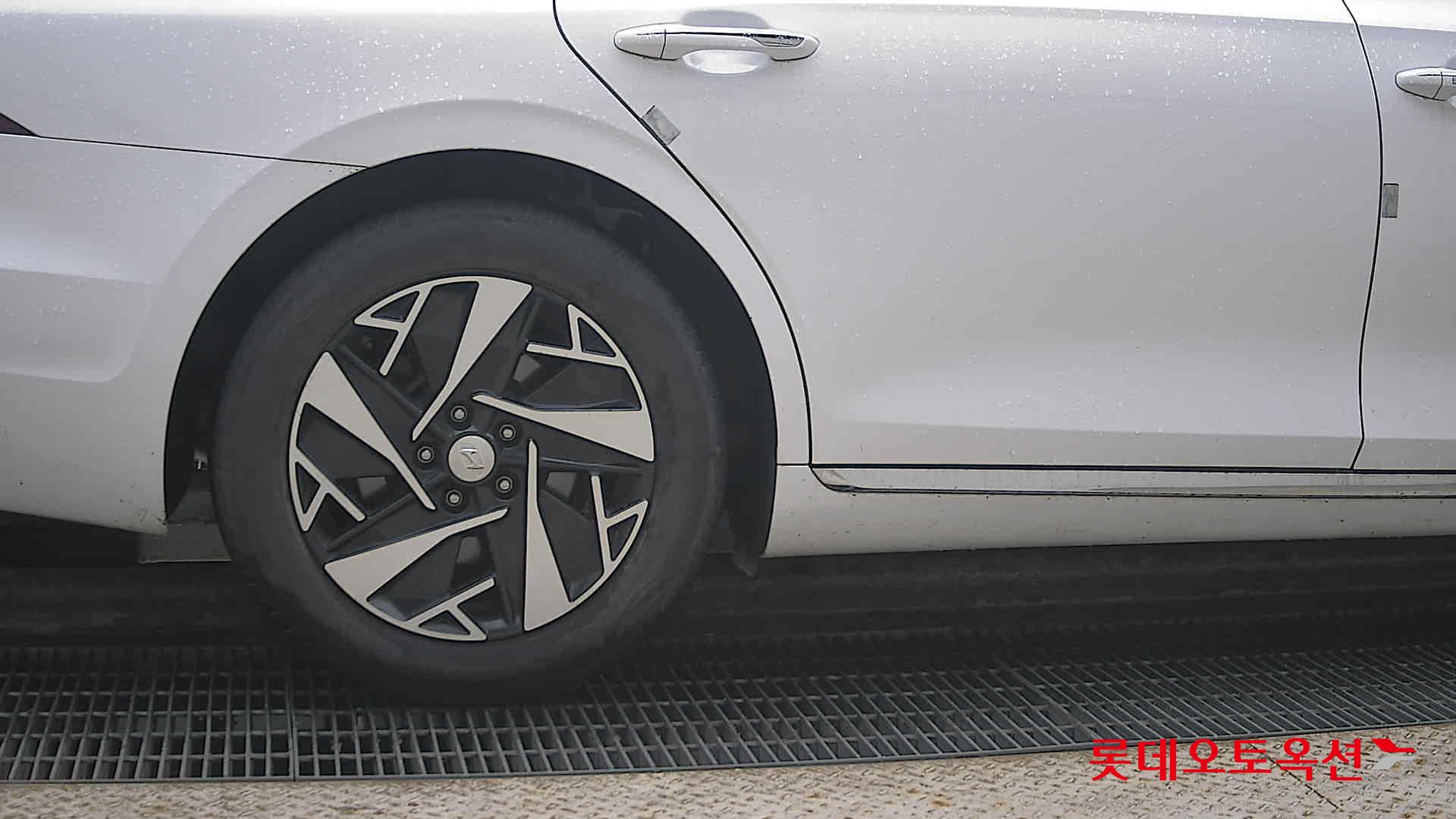 Hyundai Grandeur Hybrid id 3809893 из Кореи 24