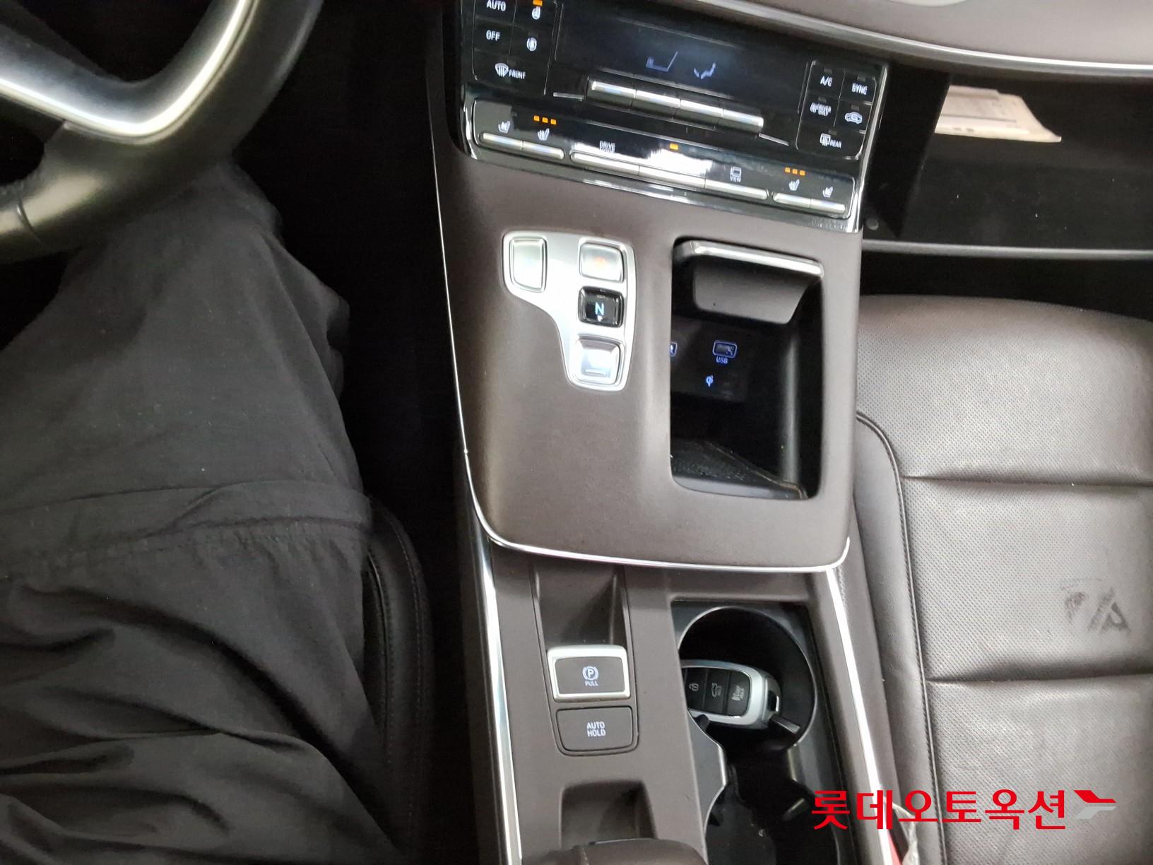 Hyundai Grandeur Hybrid id 3809893 из Кореи 31