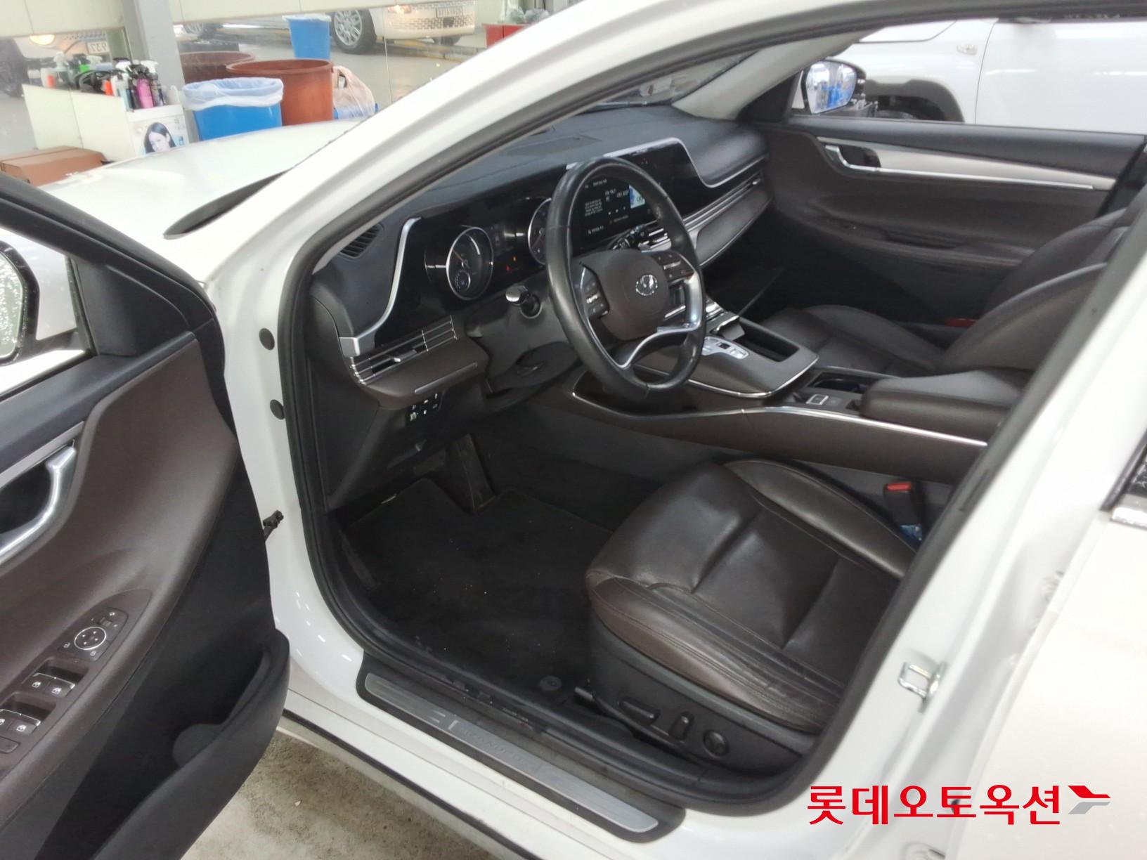 Hyundai Grandeur Hybrid id 3809893 из Кореи 34