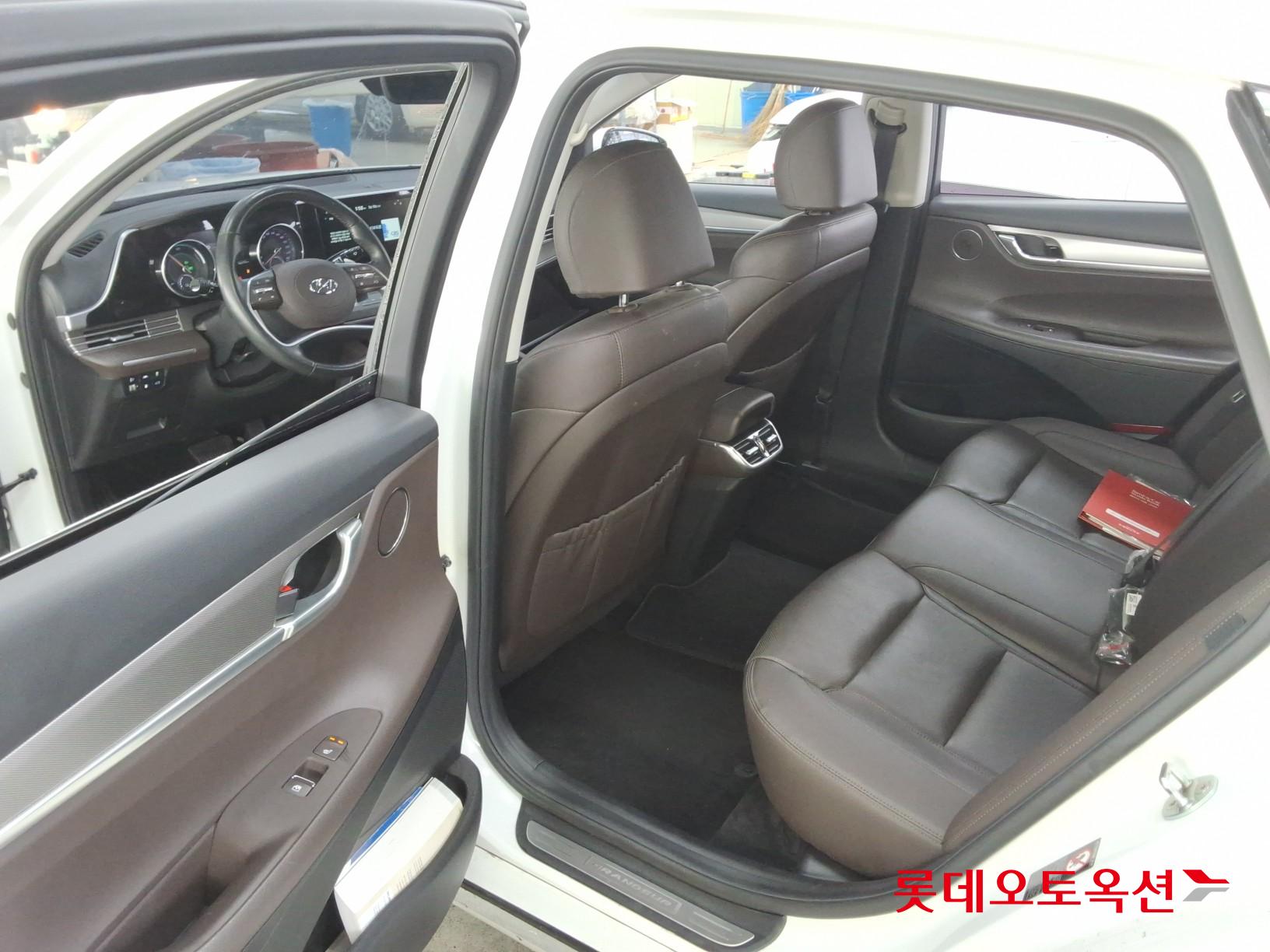 Hyundai Grandeur Hybrid id 3809893 из Кореи 35