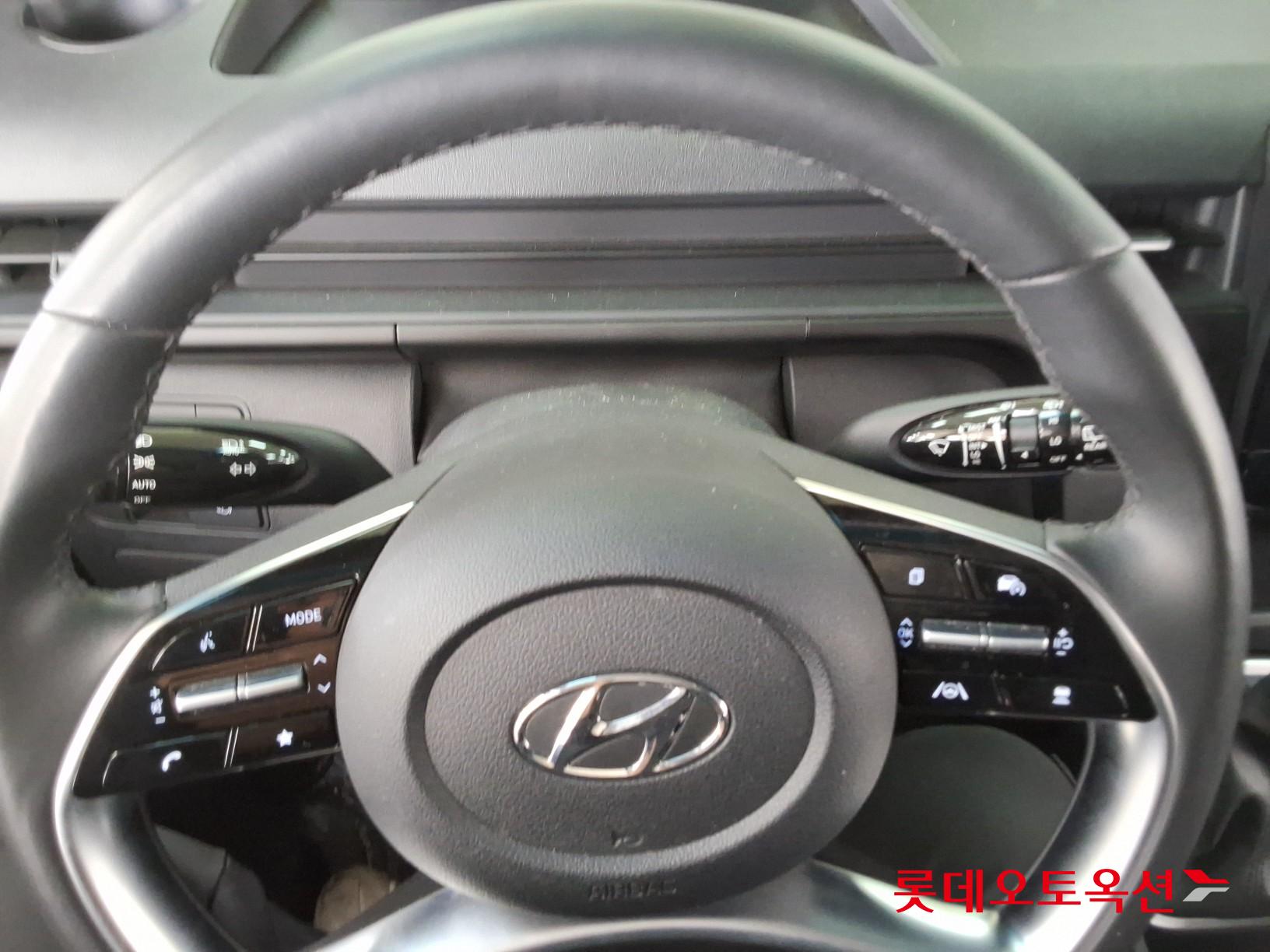 هيونداي ستاريا