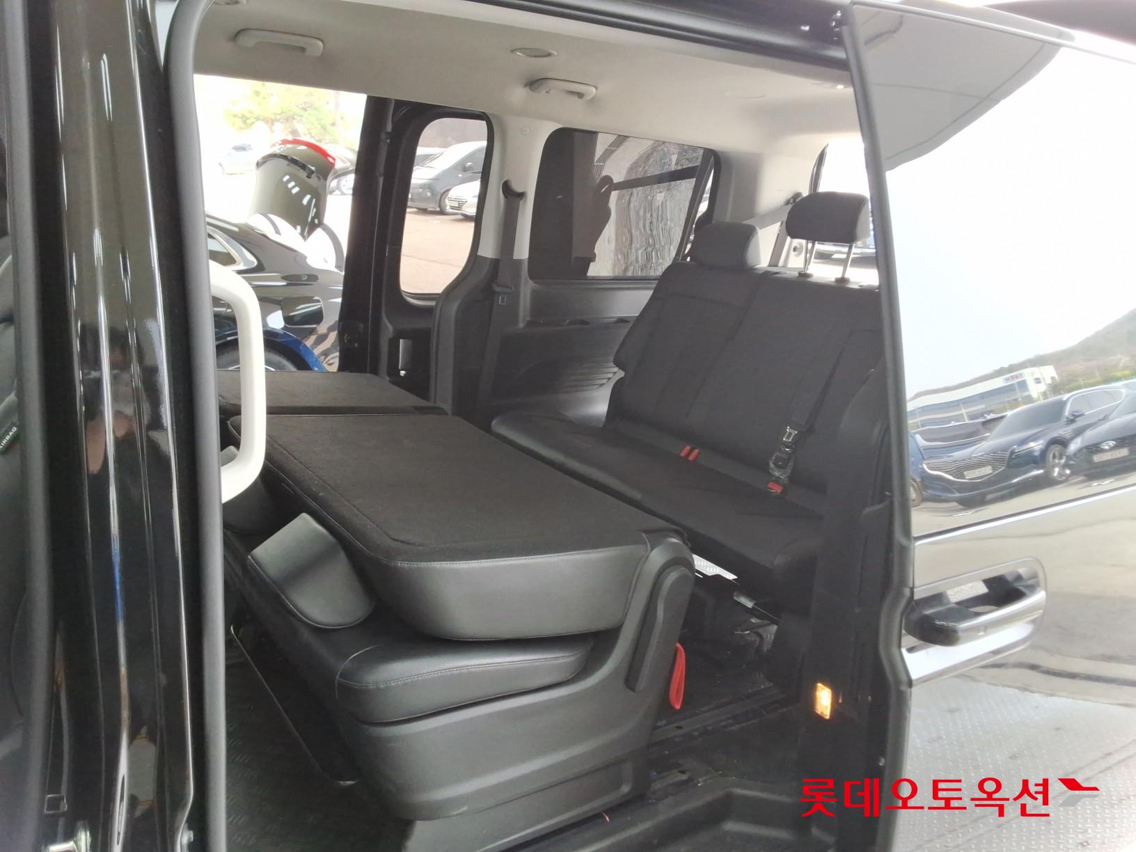 هيونداي ستاريا