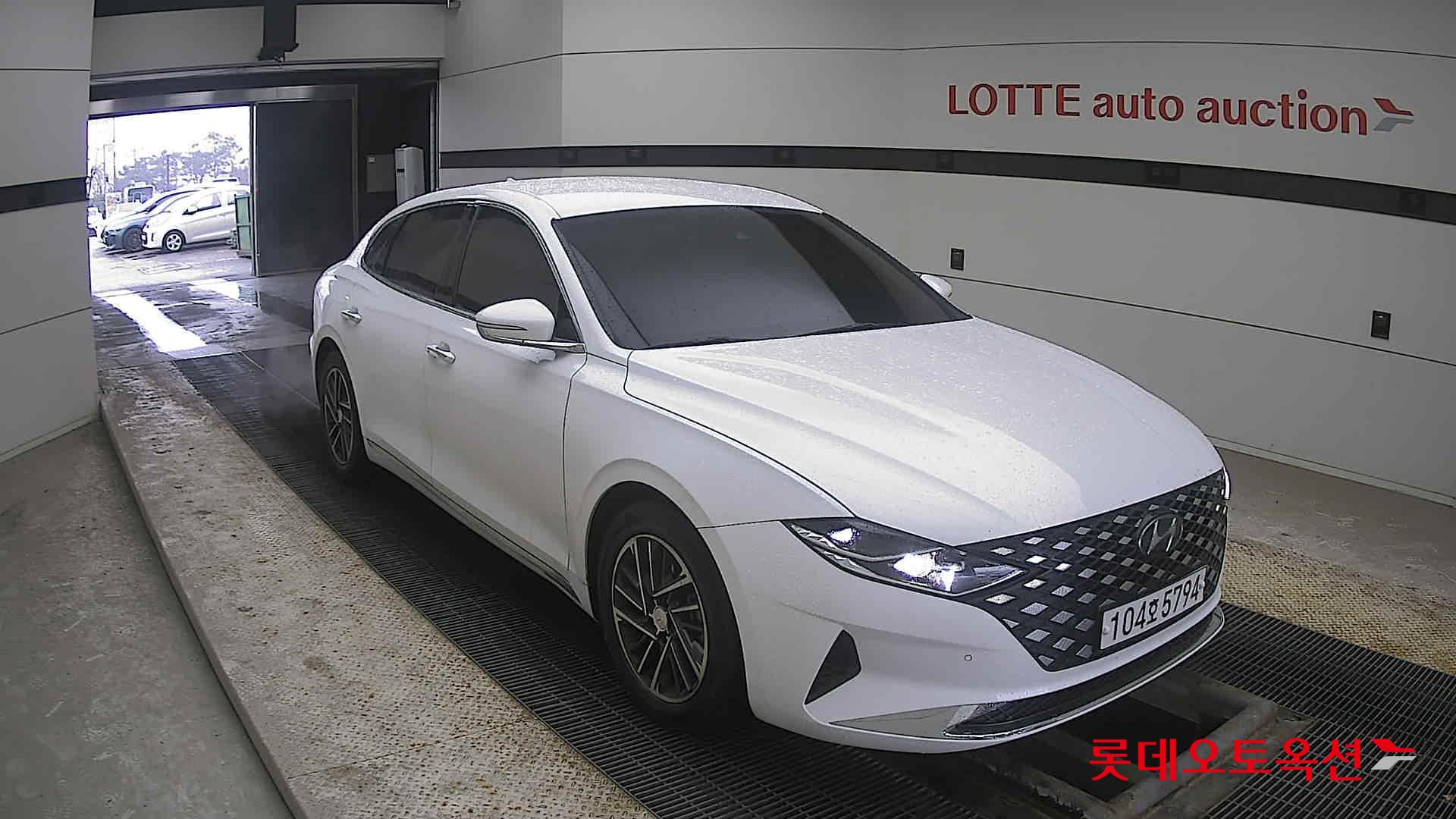 Hyundai Grandeur 2020 White cream (optional) из Кореи, фото 2