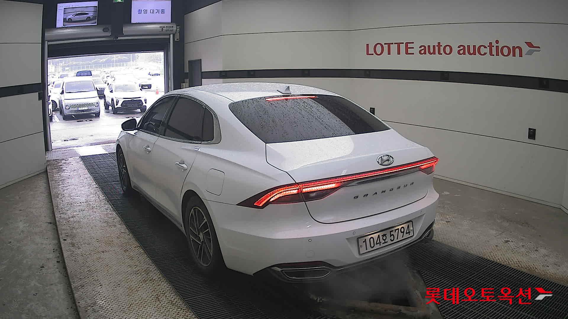 Hyundai Grandeur id 3809882 из Кореи 9