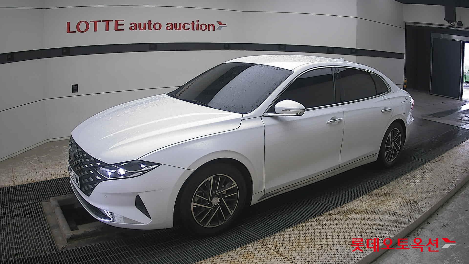 Hyundai Grandeur id 3809882 из Кореи 13