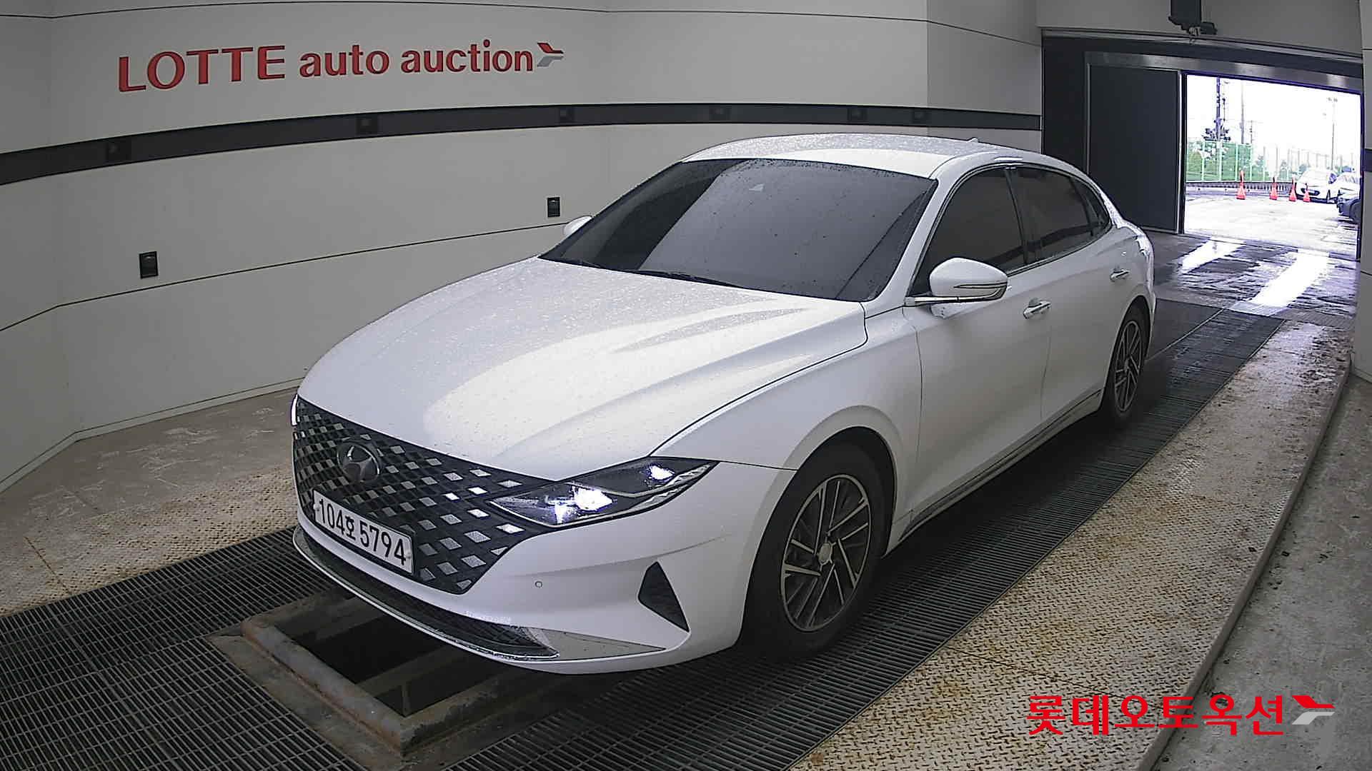 Hyundai Grandeur id 3809882 из Кореи 14