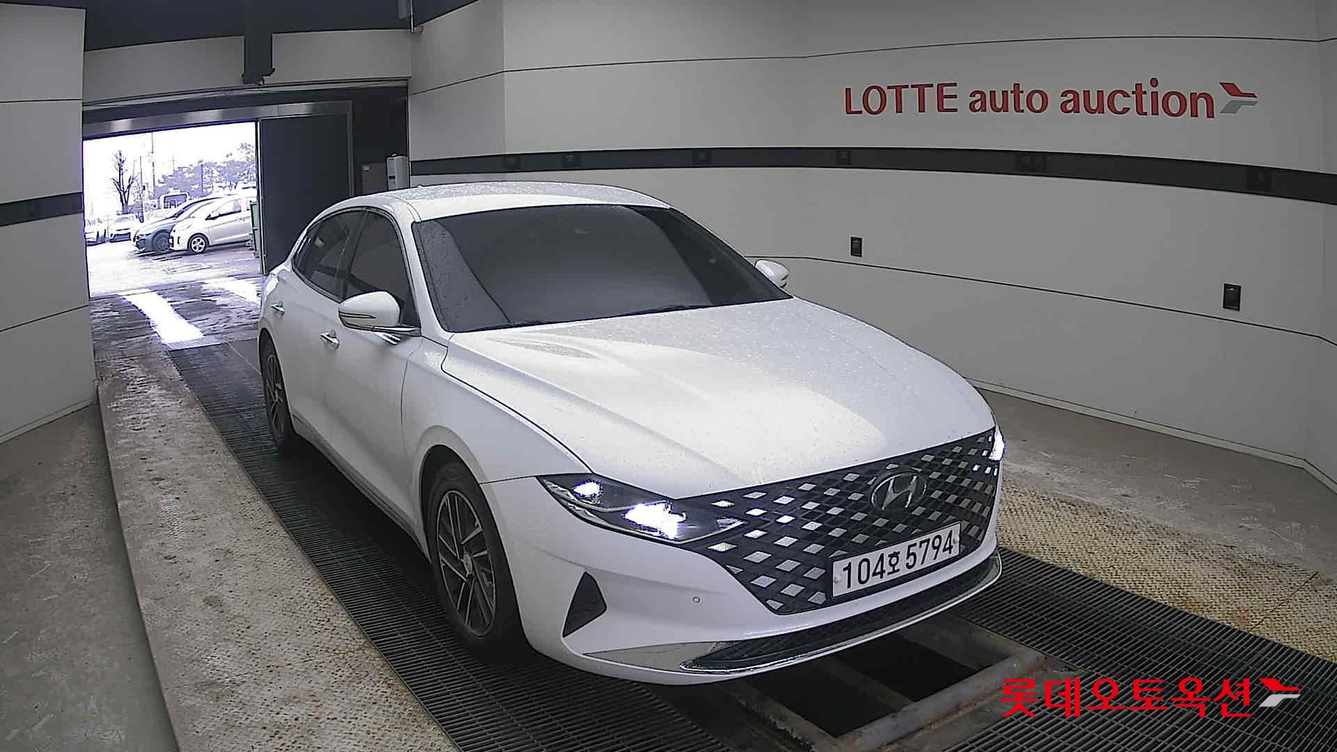 Hyundai Grandeur id 3809882 из Кореи 15