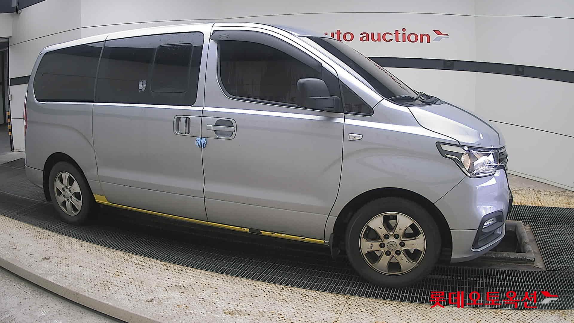 Hyundai Grand Starex id 3809897 из Кореи 17