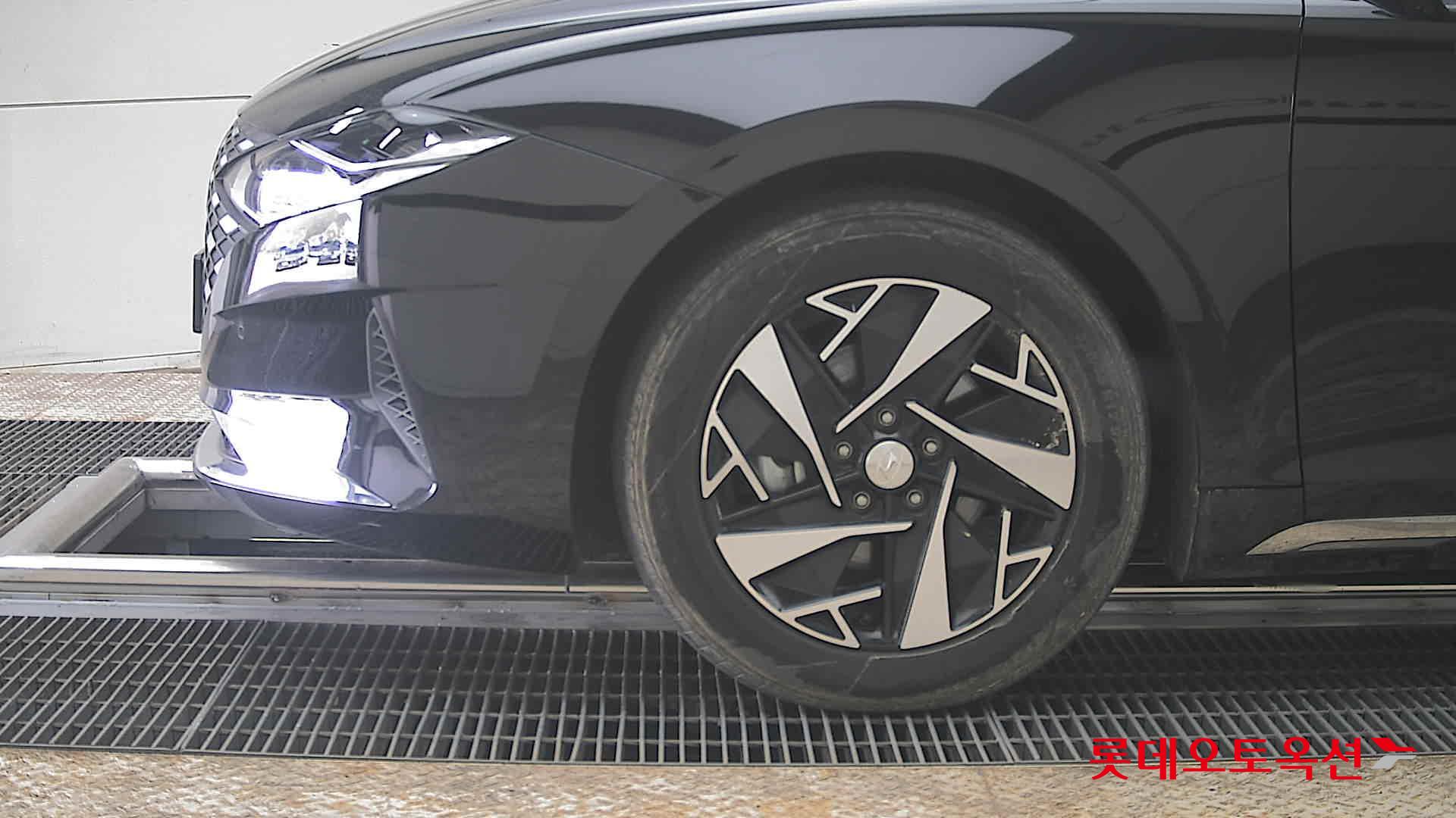 هيونداي أزيرا