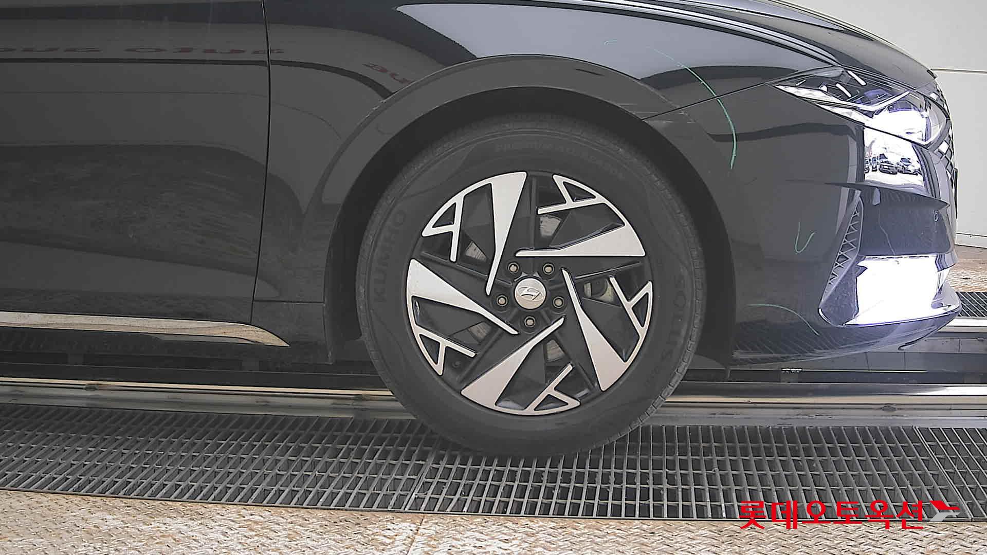 هيونداي أزيرا