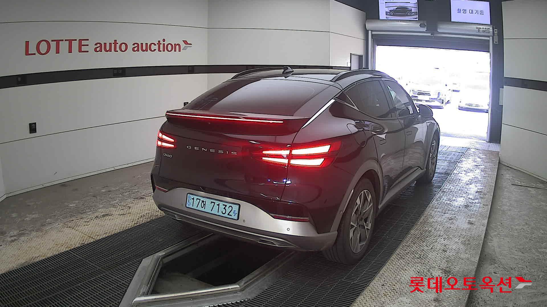 Genesis GV60 - 18