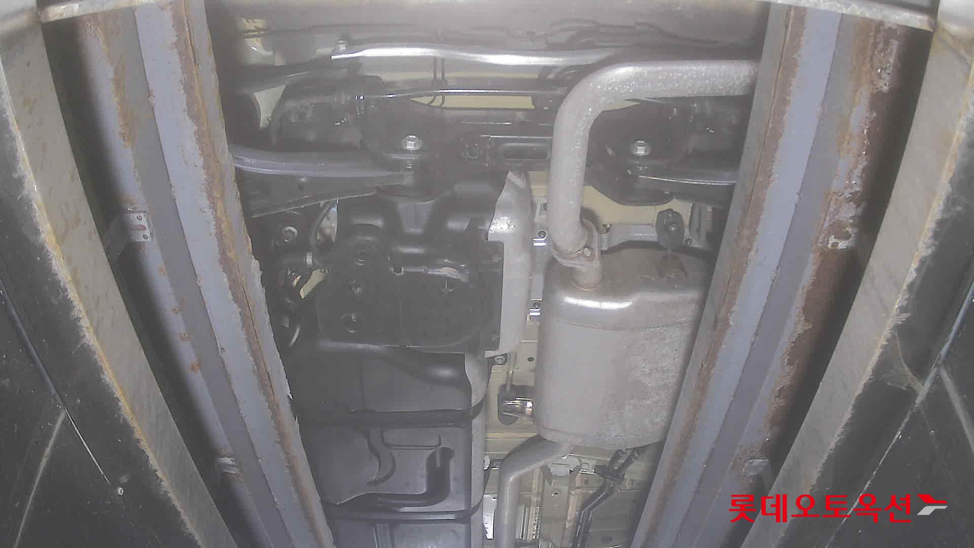 Kia Carnival id 3816397 из Кореи 27