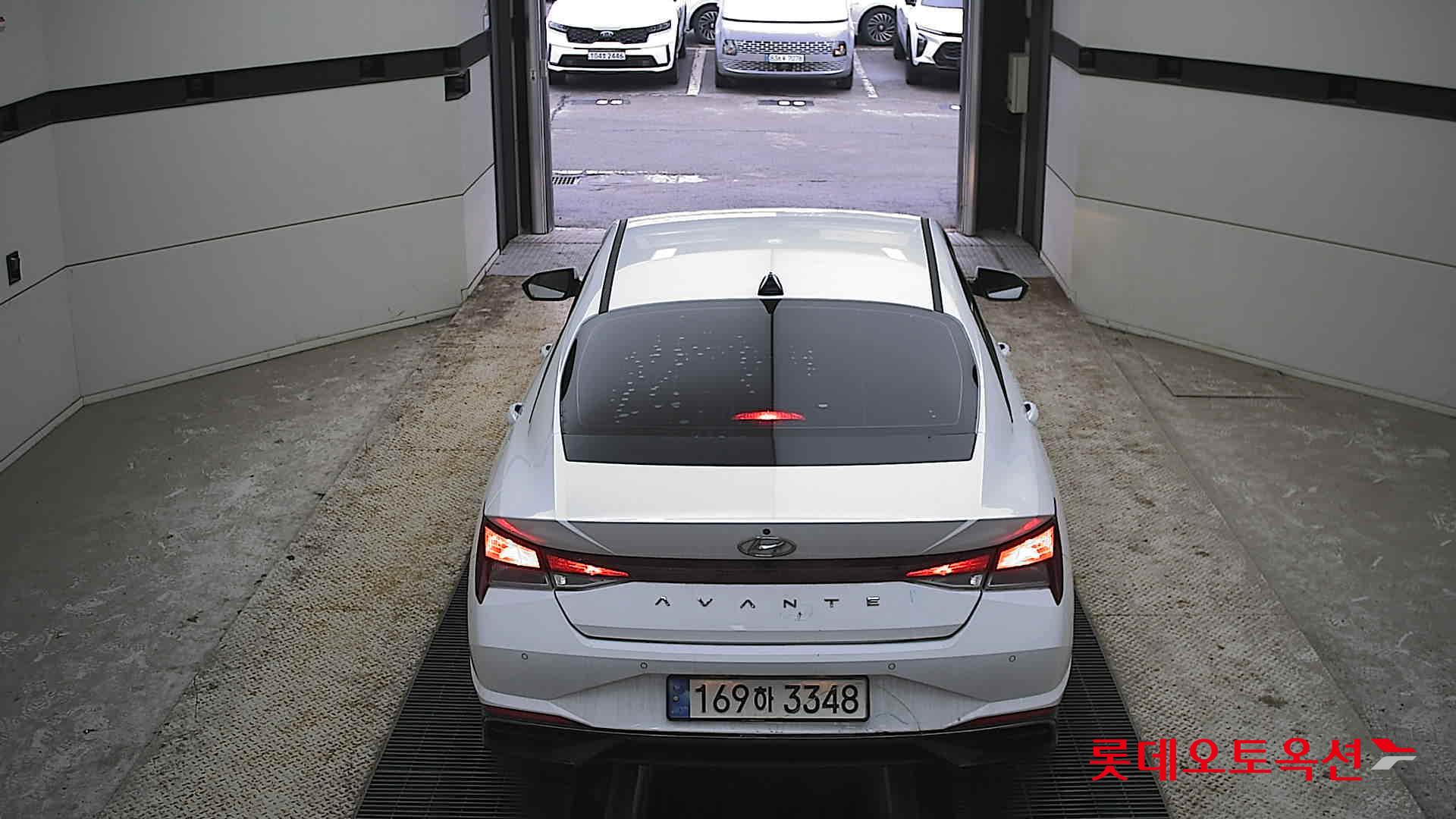 Hyundai Avante 2022 Polar White из Кореи, фото 5