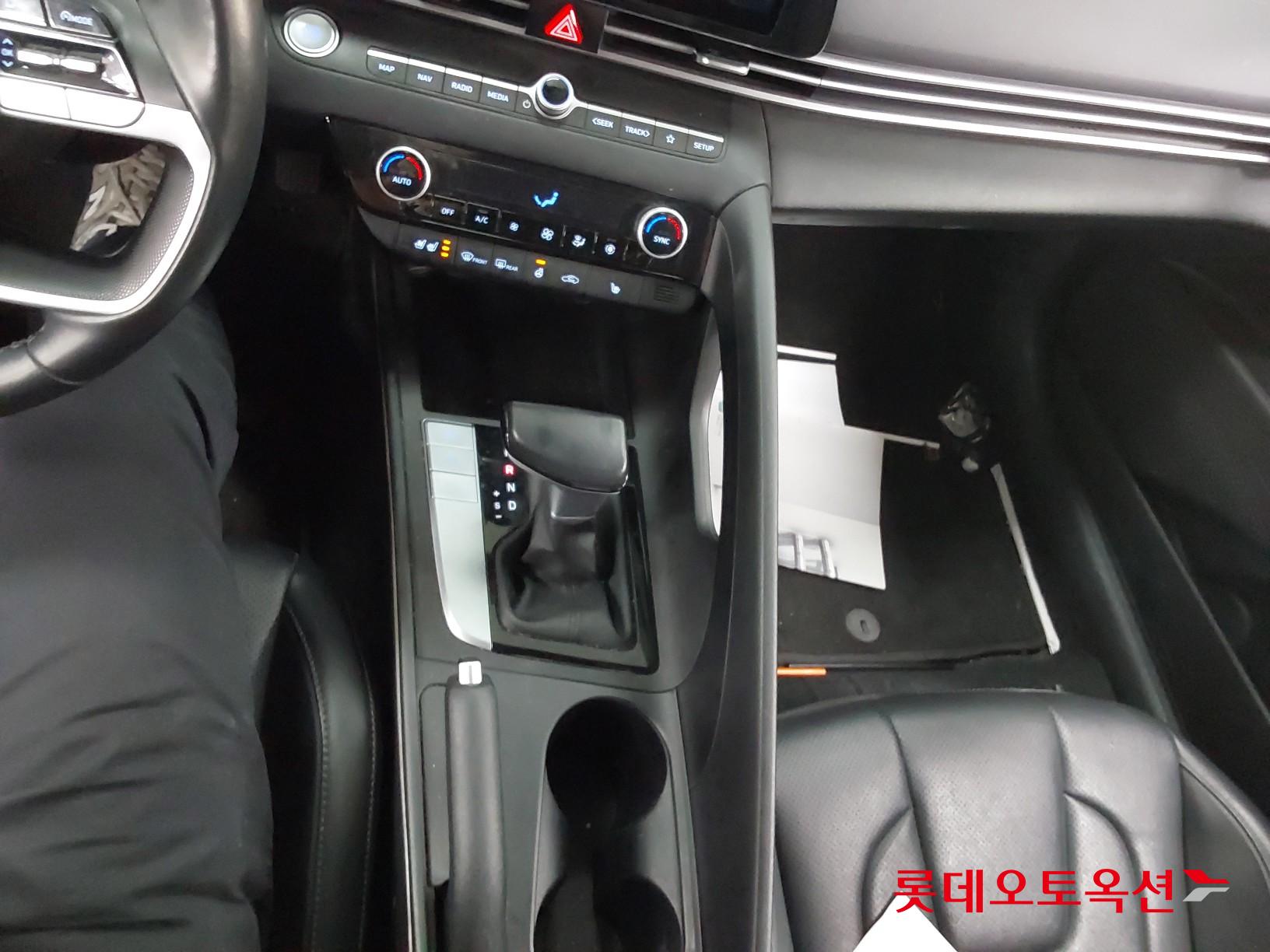 Hyundai Avante id 3809870 из Кореи 34