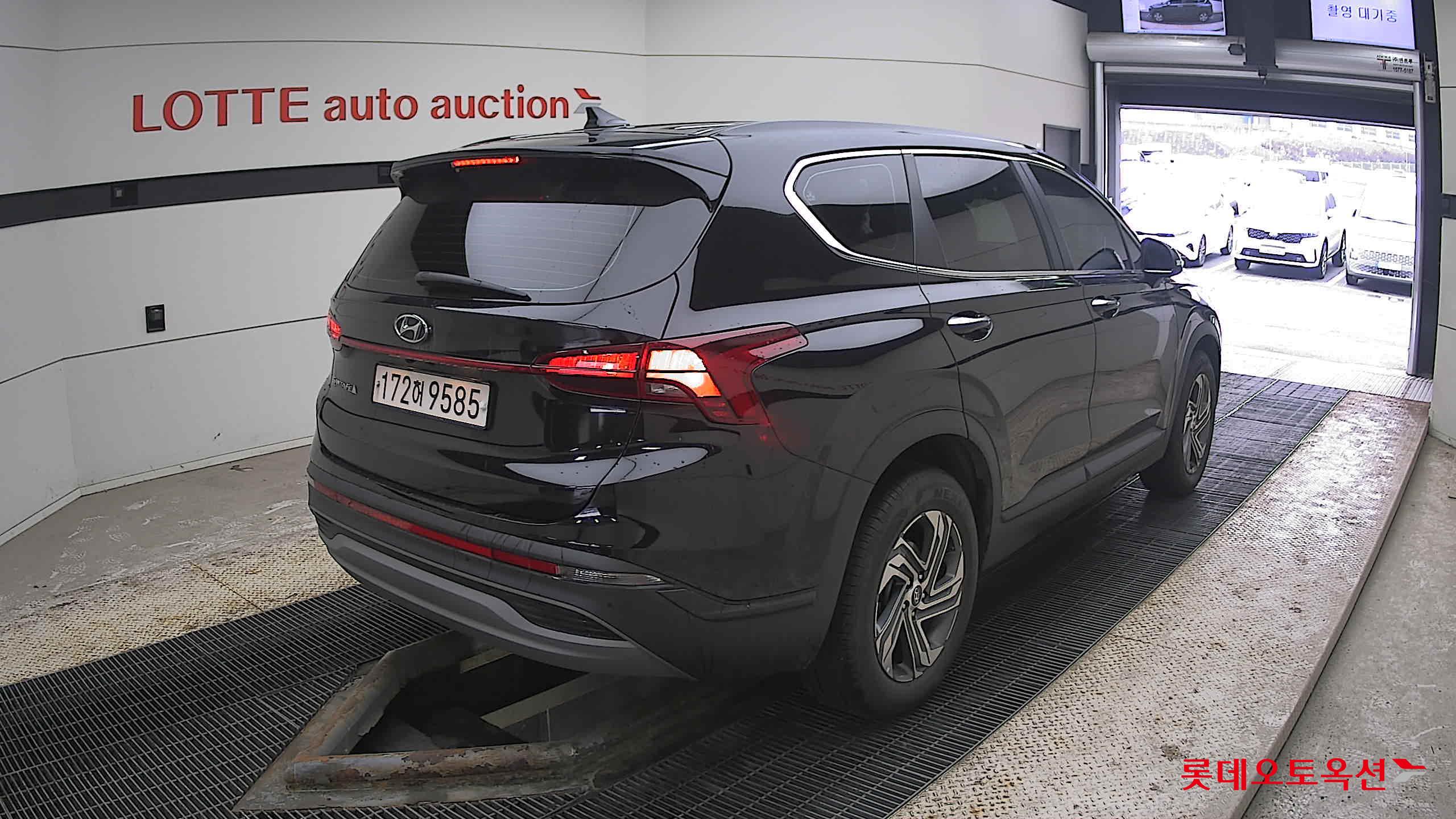 Hyundai Santa Fe 2023 Abyss Black Pearl из Кореи, фото 4