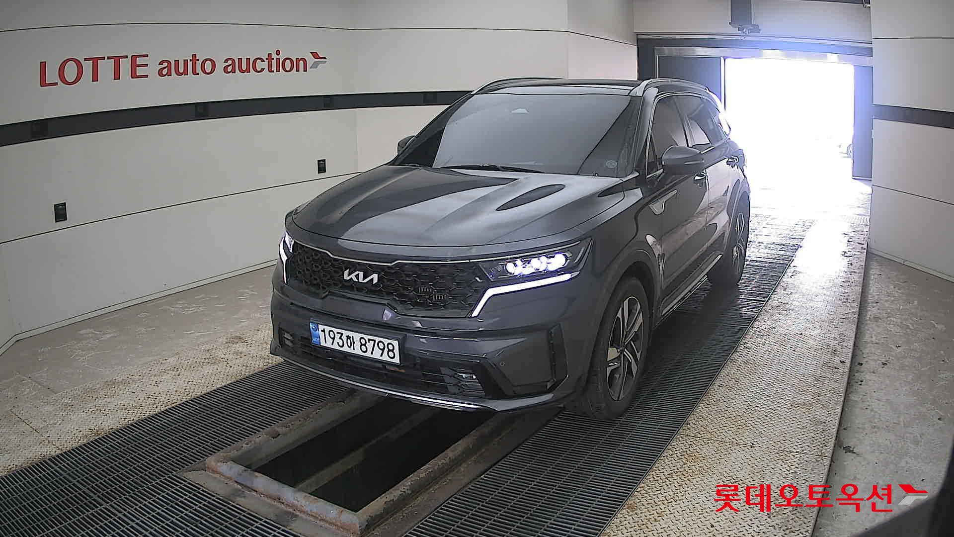 Kia Sorento Hybrid 2022 Platinium Graphite из Кореи