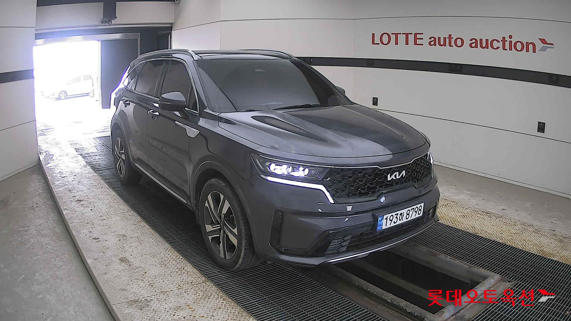 Kia Sorento Hybrid 2022 Platinium Graphite из Кореи, фото 2