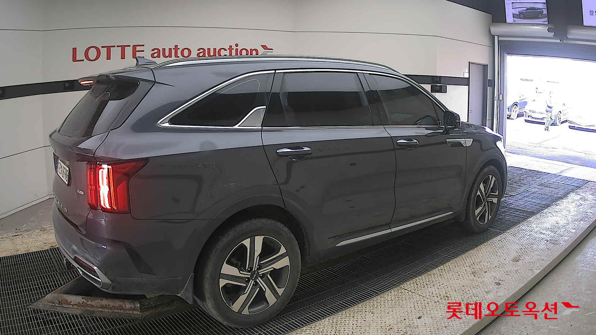 Kia Sorento Hybrid id 3803822 из Кореи 19