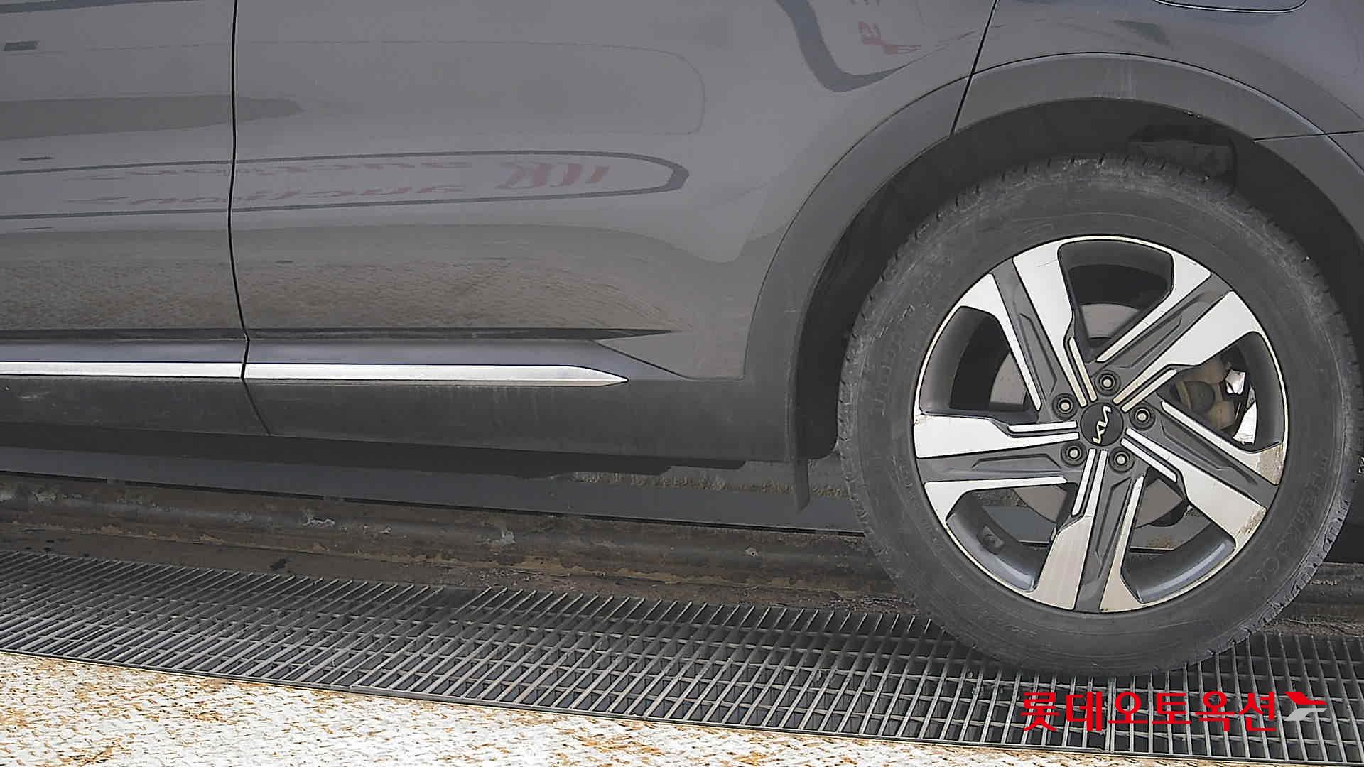 Kia Sorento Hybrid id 3803822 из Кореи 22