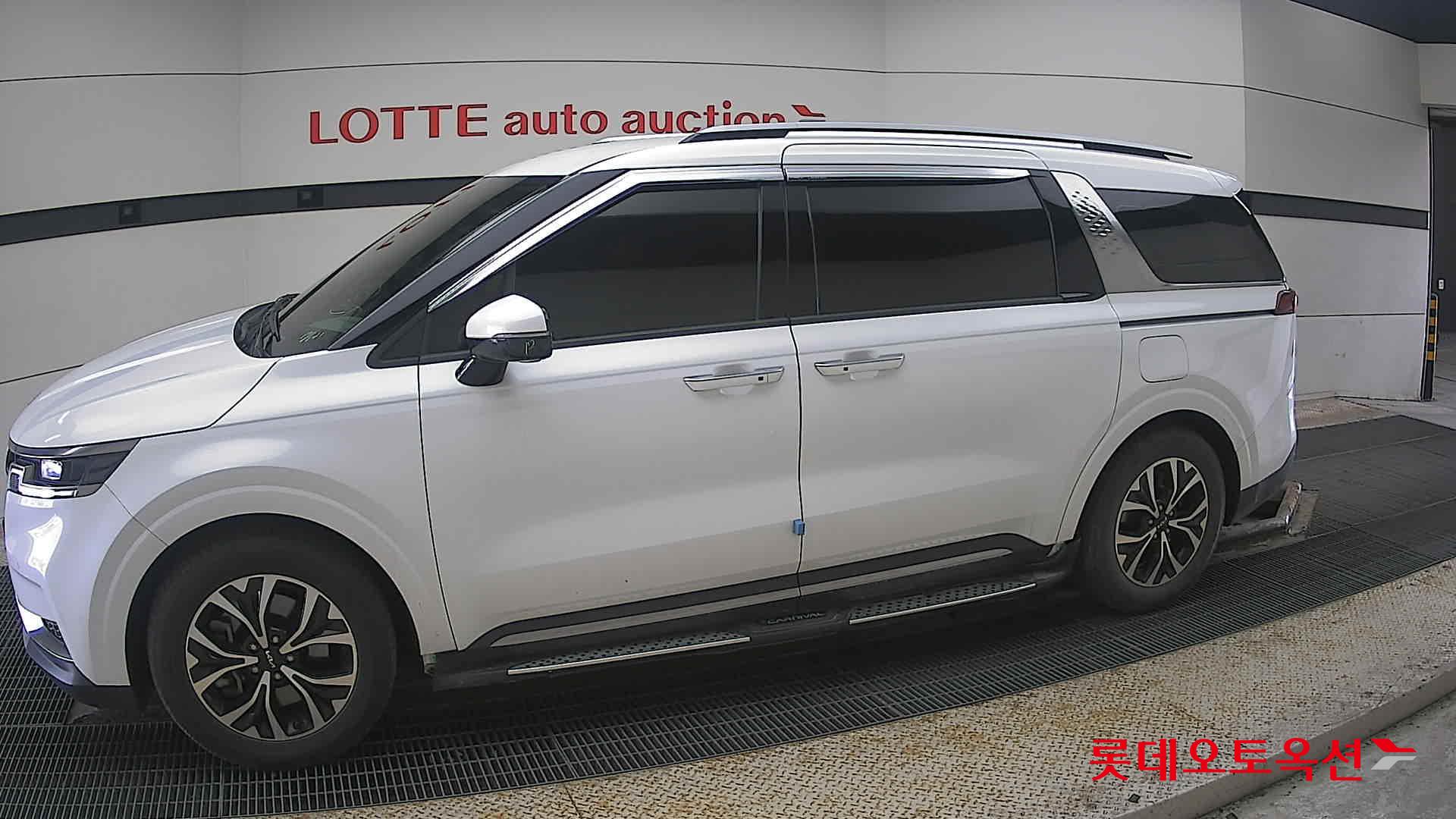 Kia Carnival id 3816394 из Кореи 12