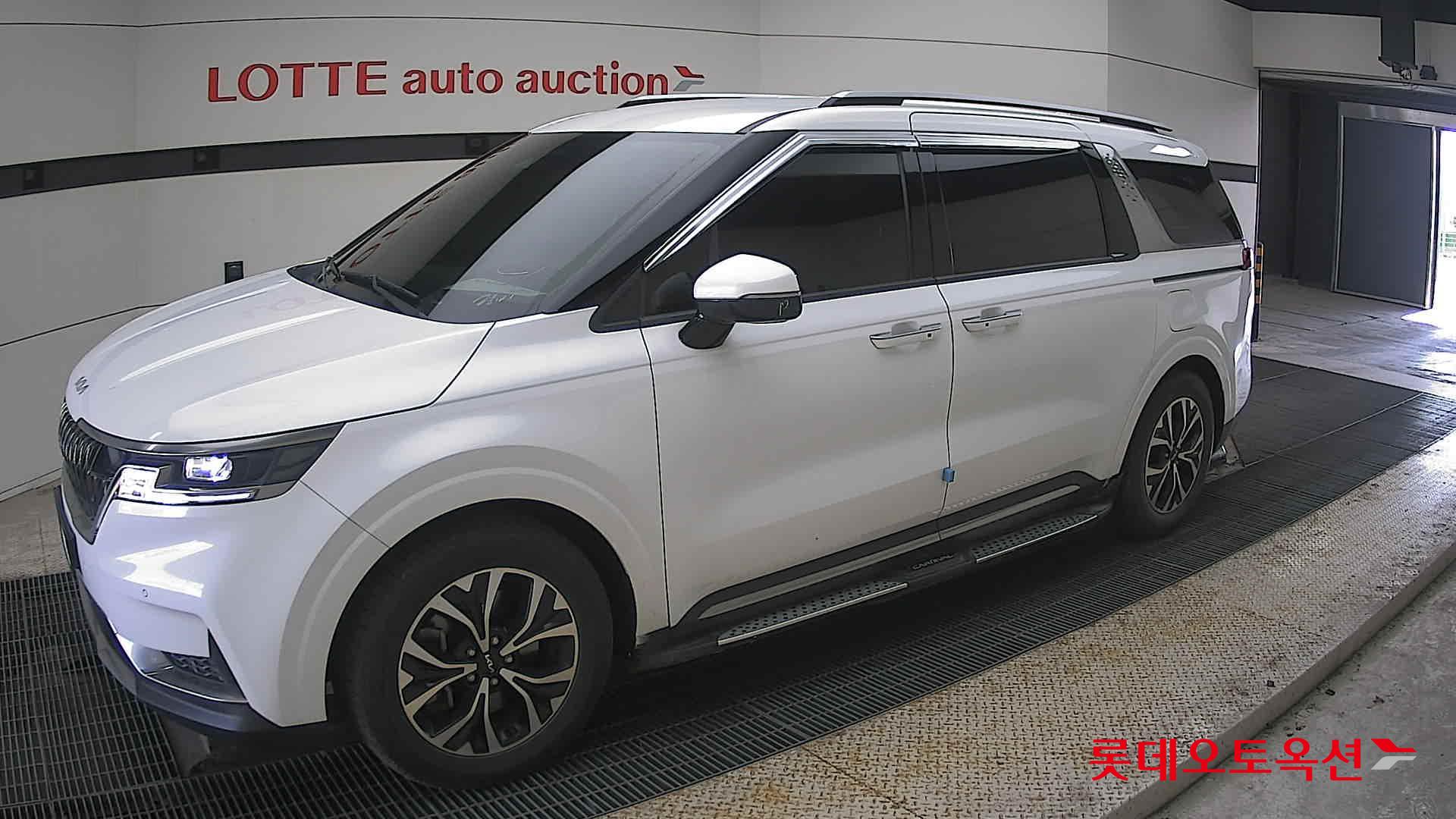 Kia Carnival id 3816394 из Кореи 13