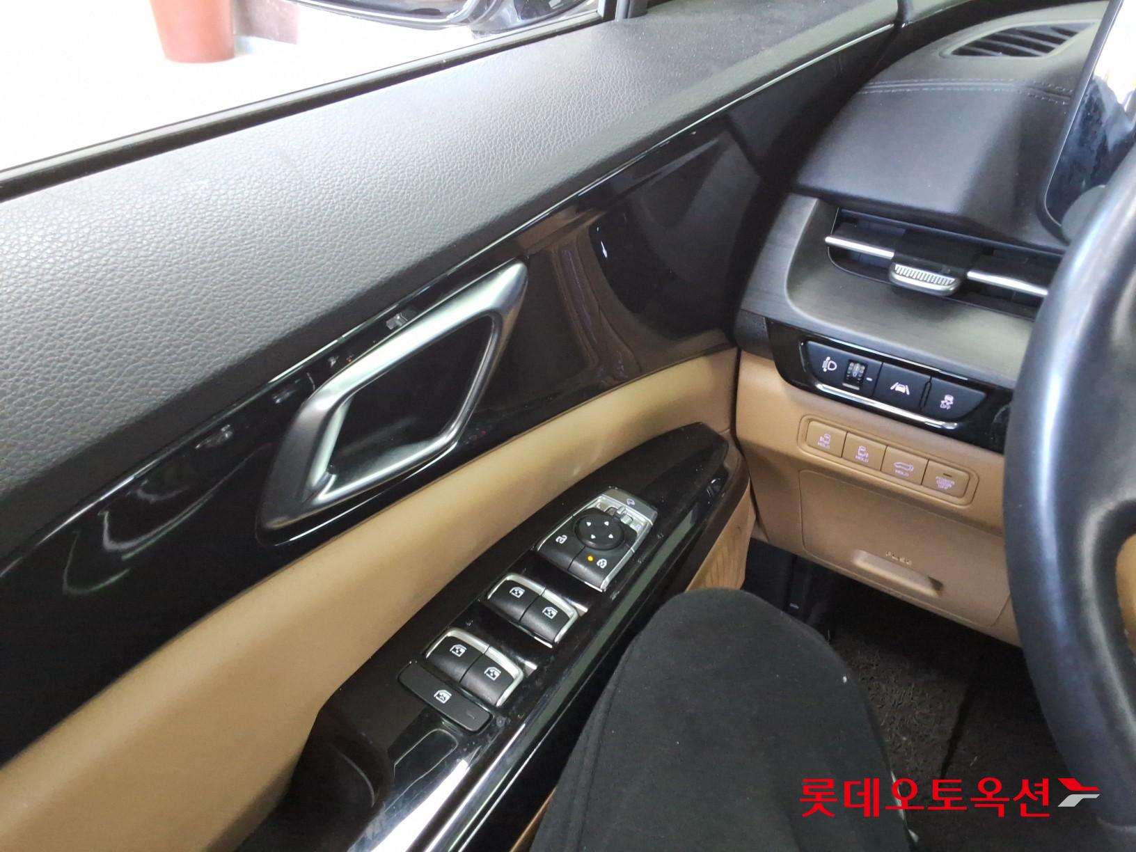 Kia Carnival id 3816394 из Кореи 28