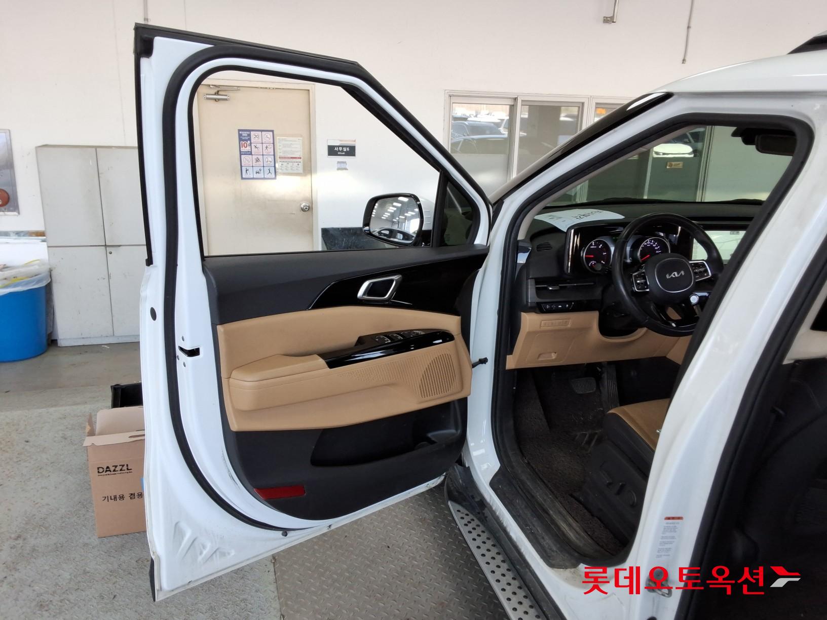 Kia Carnival id 3816394 из Кореи 35