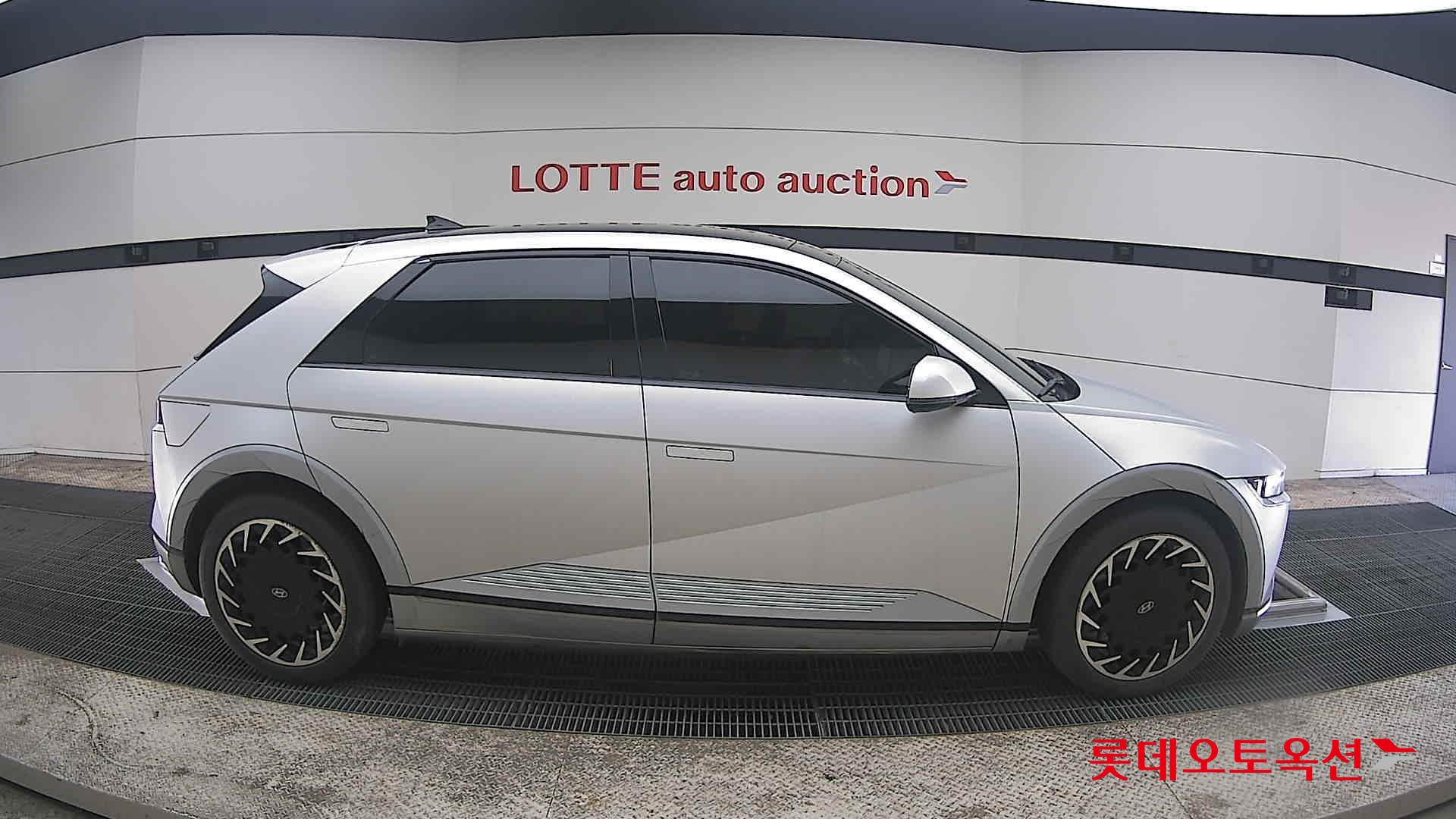 هيونداي أيونيك