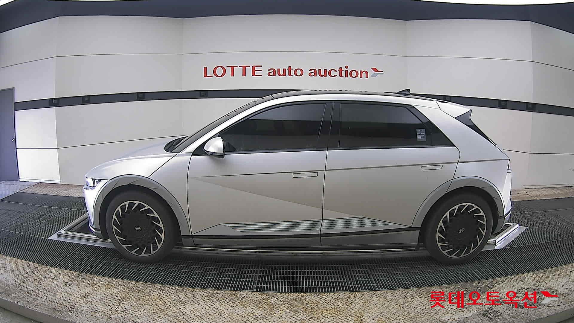 هيونداي أيونيك