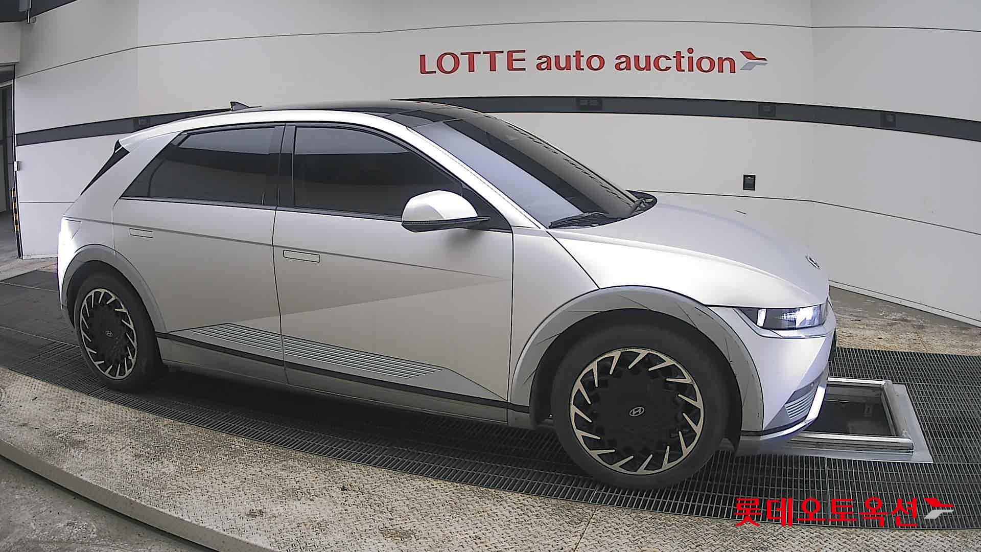 هيونداي أيونيك