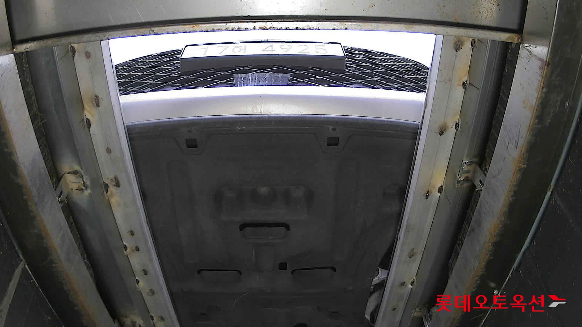 جينسس جي في 60