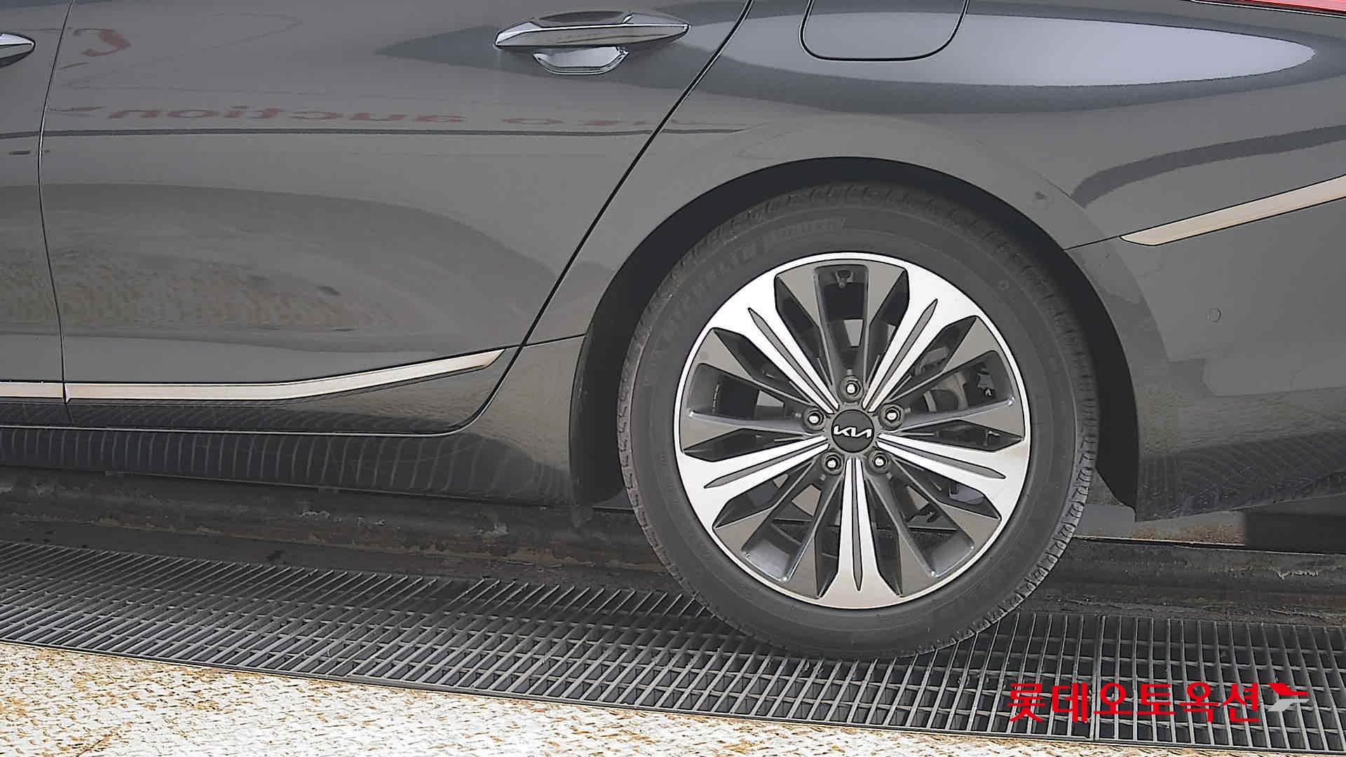 Kia K8 Hybrid id 3816395 из Кореи 22