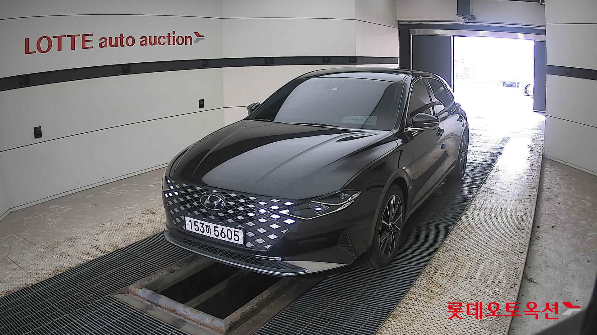 Hyundai Grandeur 2021 Midnight Black из Кореи