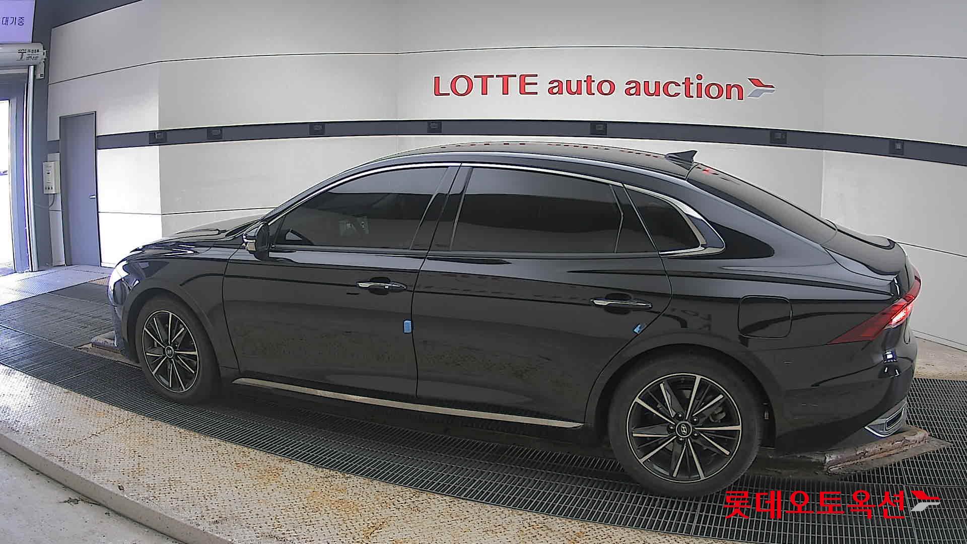 Hyundai Grandeur id 3822891 из Кореи 11