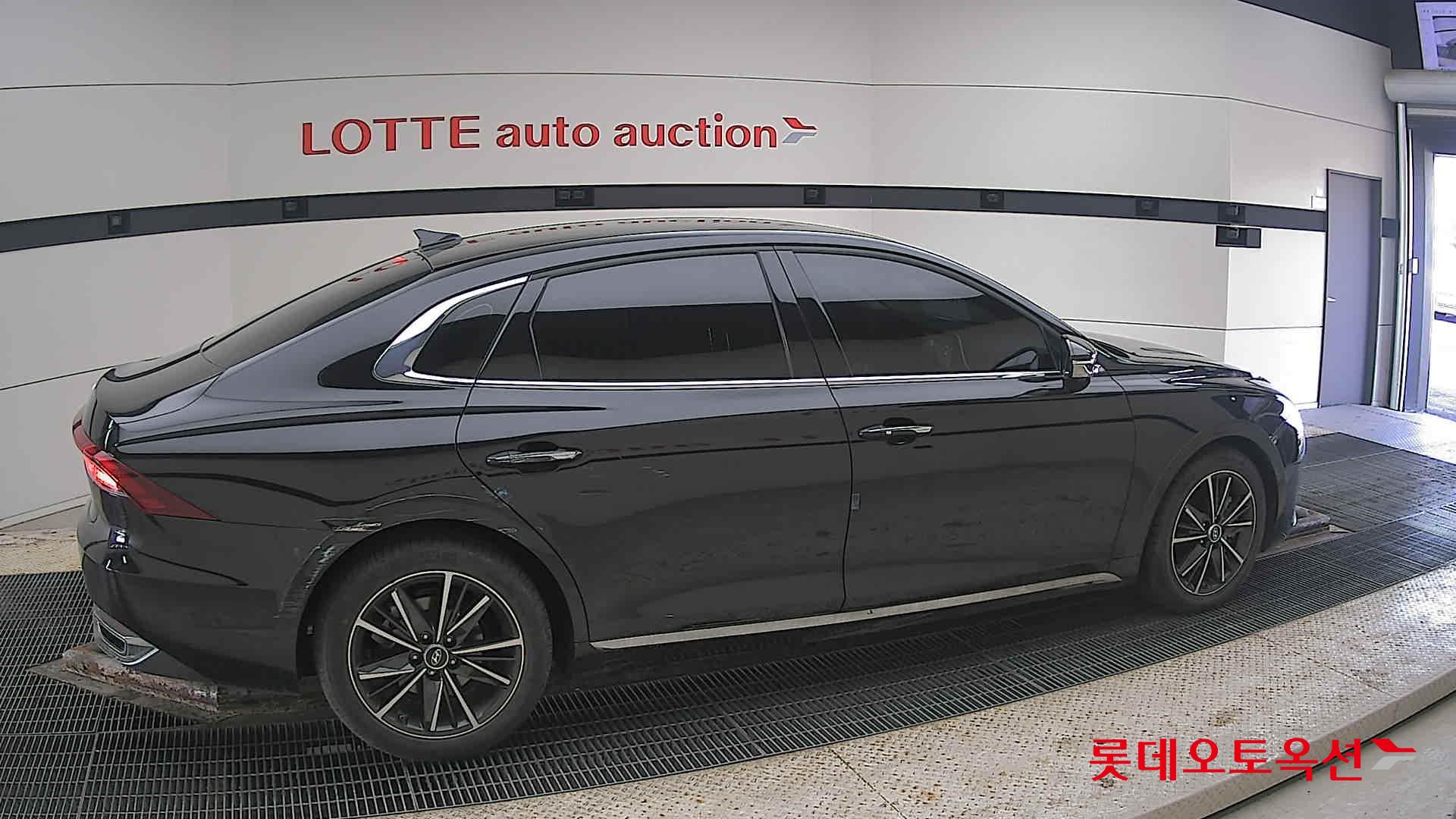 Hyundai Grandeur id 3822891 из Кореи 18