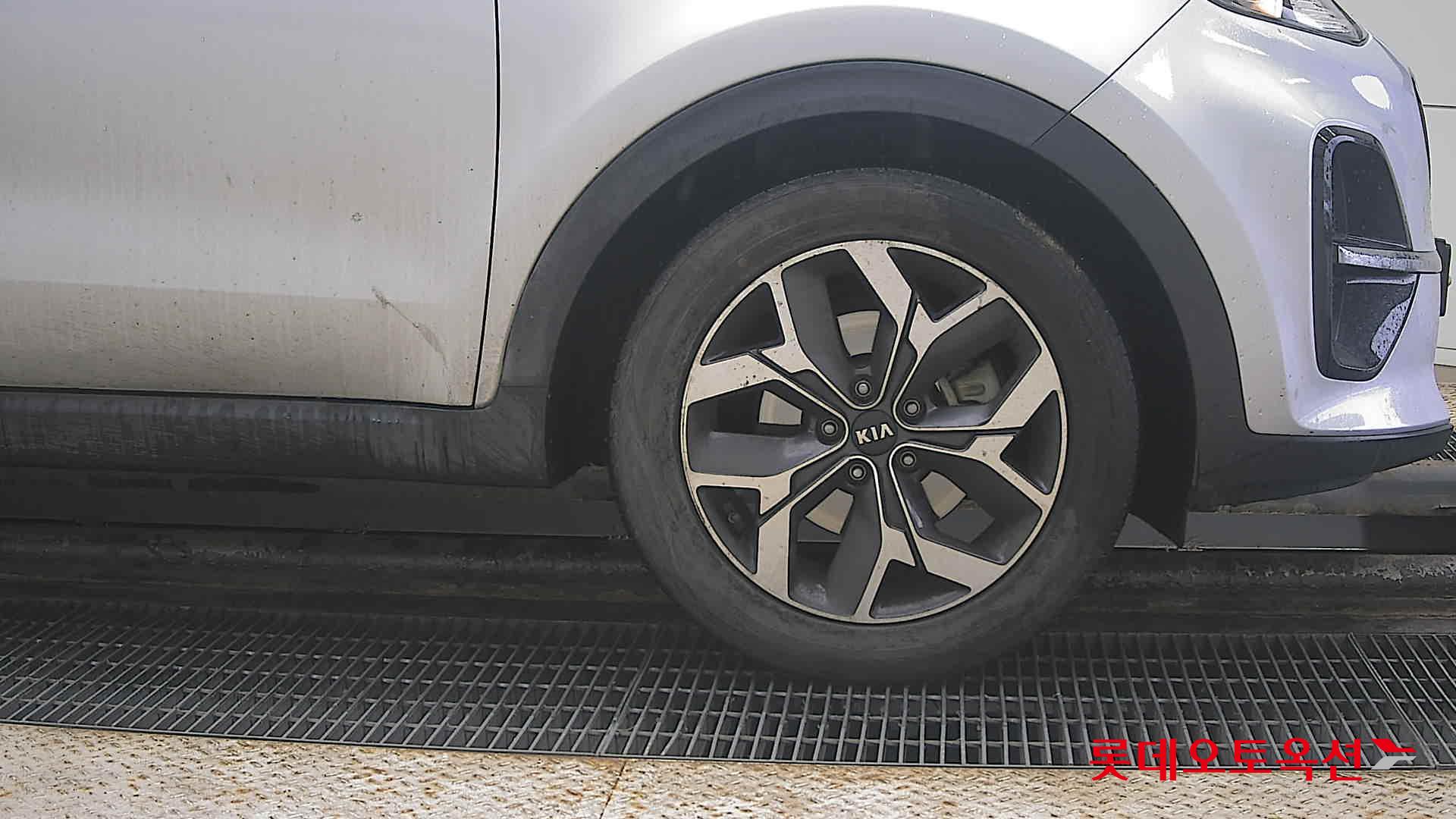 Kia Sportage id 3809957 из Кореи 23