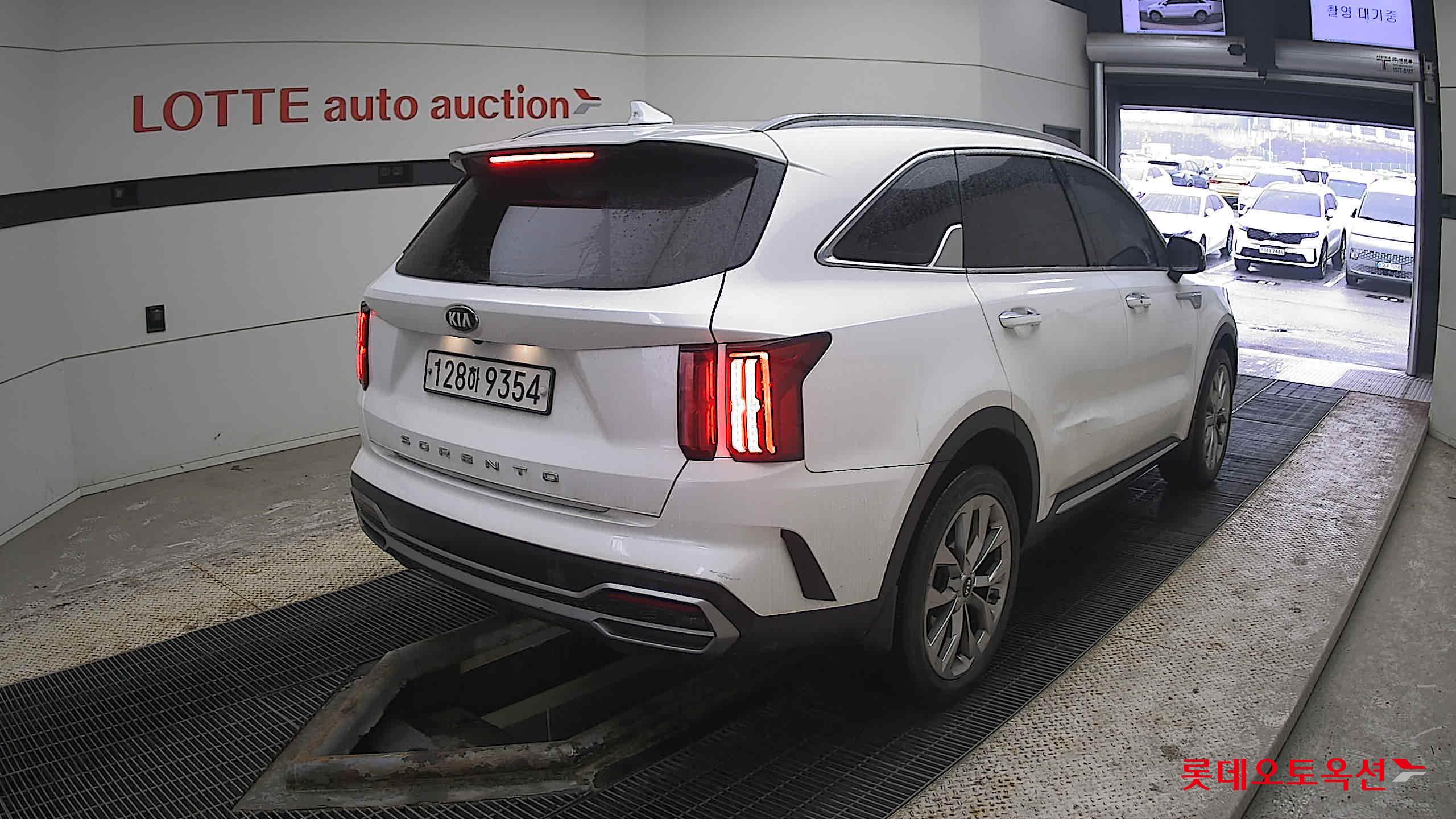 Kia Sorento 2021 Snow White Pearl (optional) из Кореи, фото 4