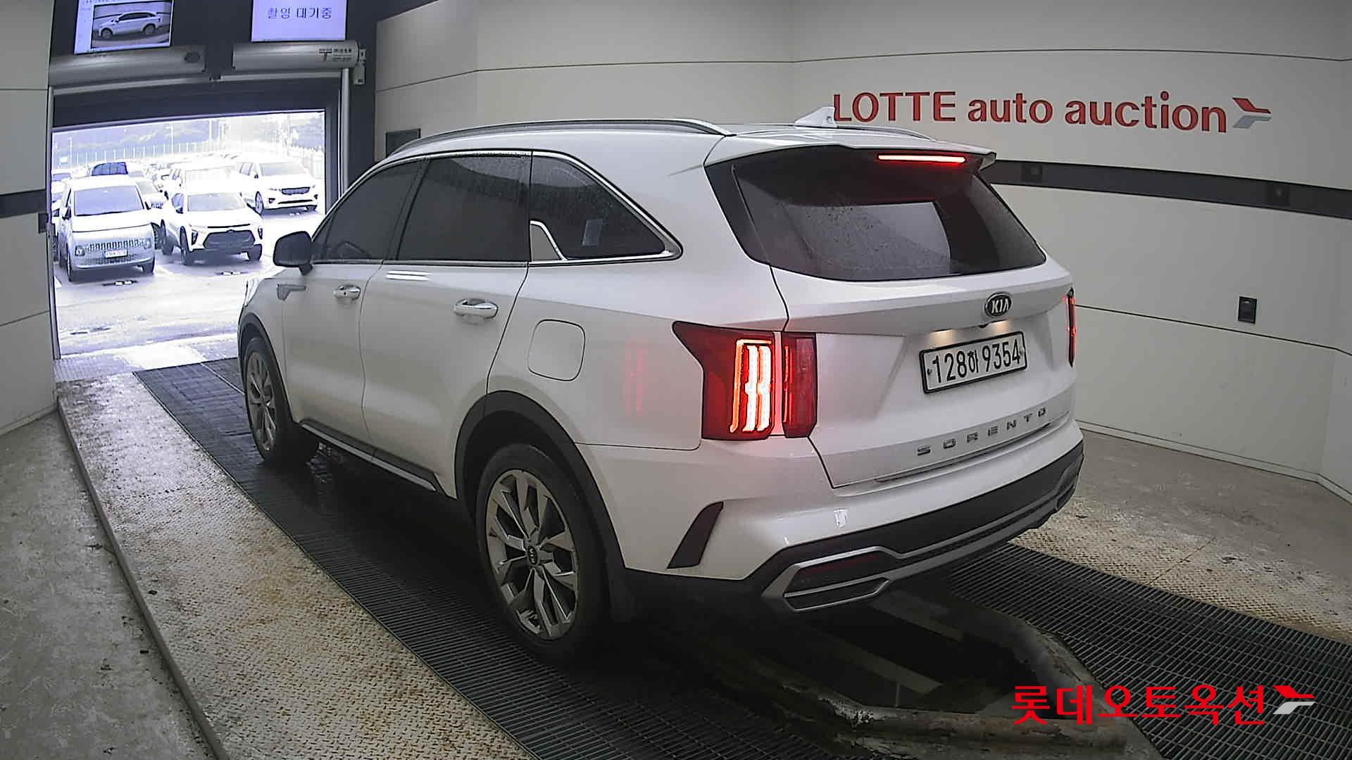 Kia Sorento 2021 Snow White Pearl (optional) из Кореи, фото 6