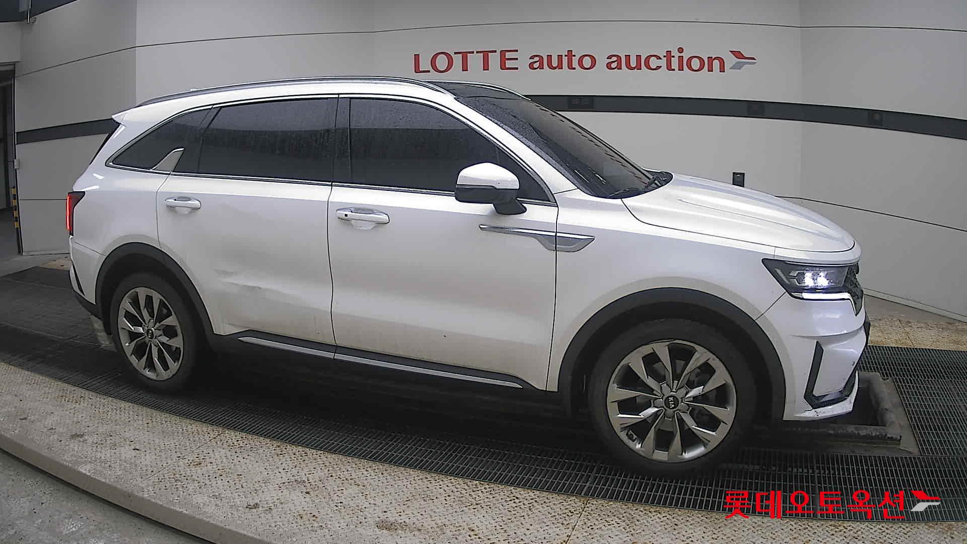 Kia Sorento id 3809963 из Кореи 17