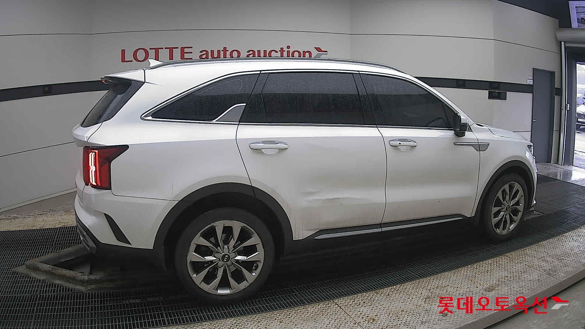 Kia Sorento id 3809963 из Кореи 18