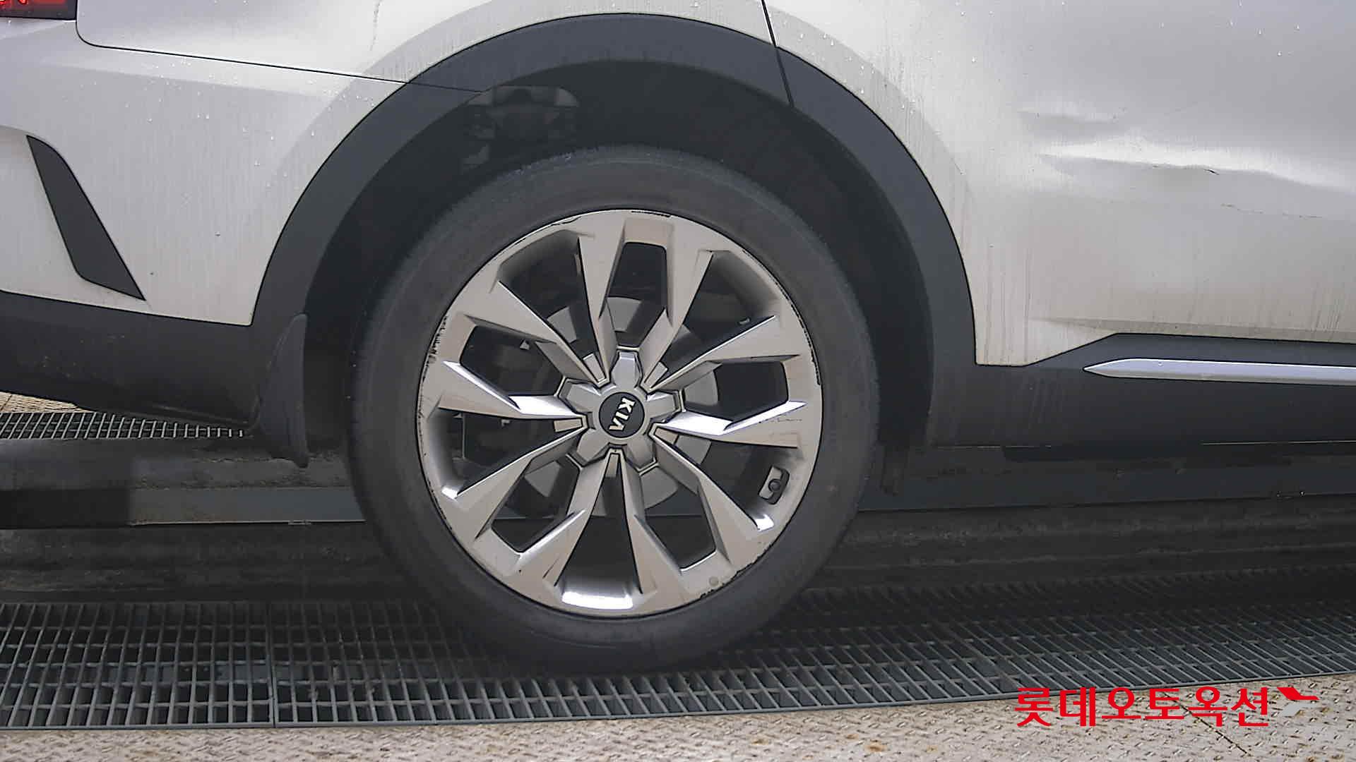 Kia Sorento id 3809963 из Кореи 24