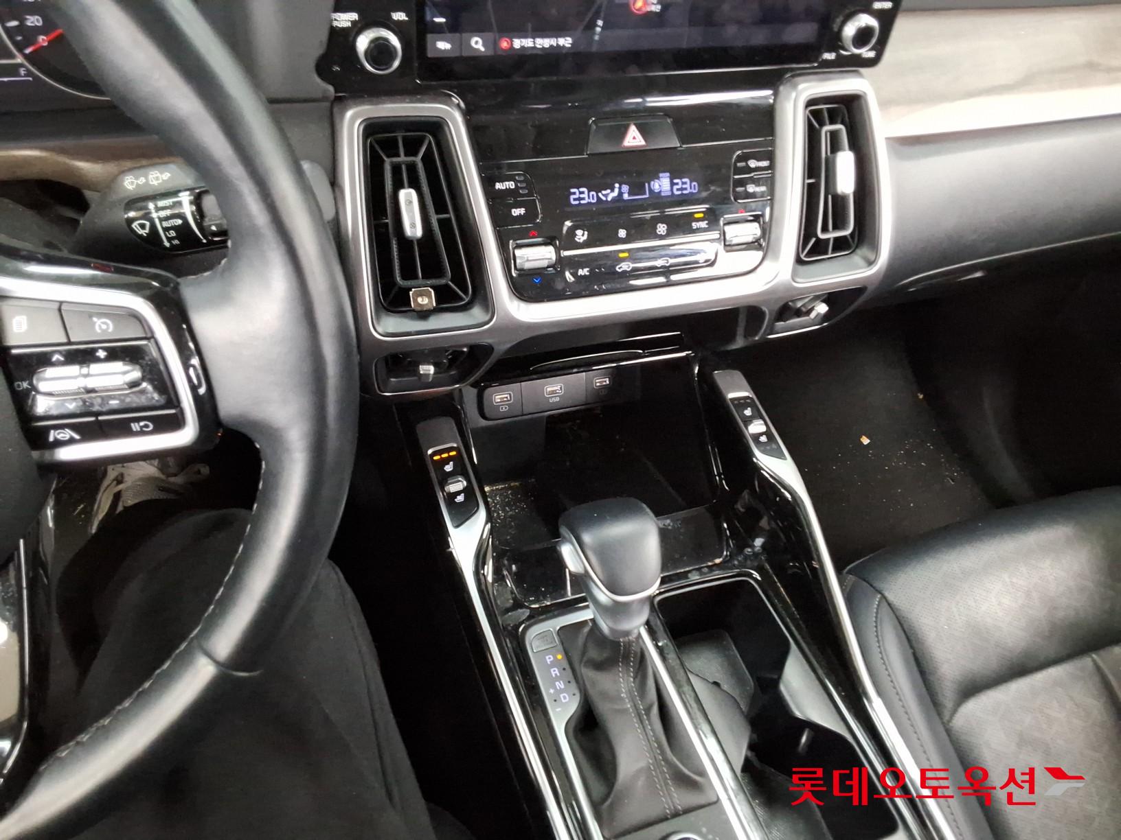 Kia Sorento id 3809963 из Кореи 33