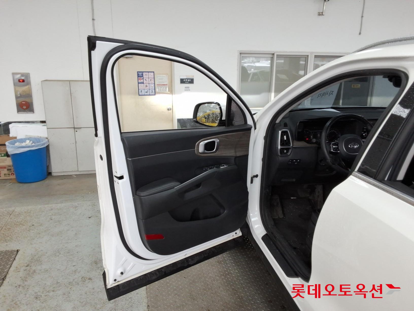 Kia Sorento id 3809963 из Кореи 35