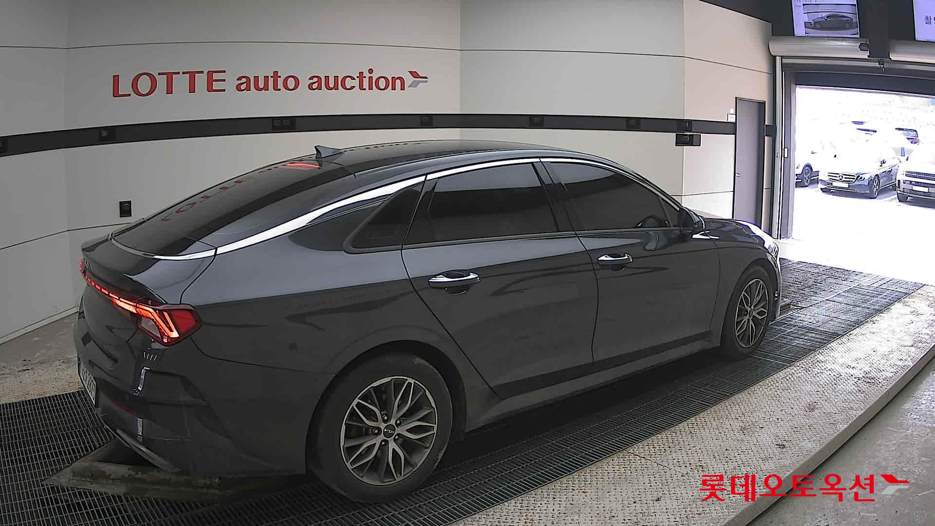 Kia K5 id 3836939 из Кореи 19