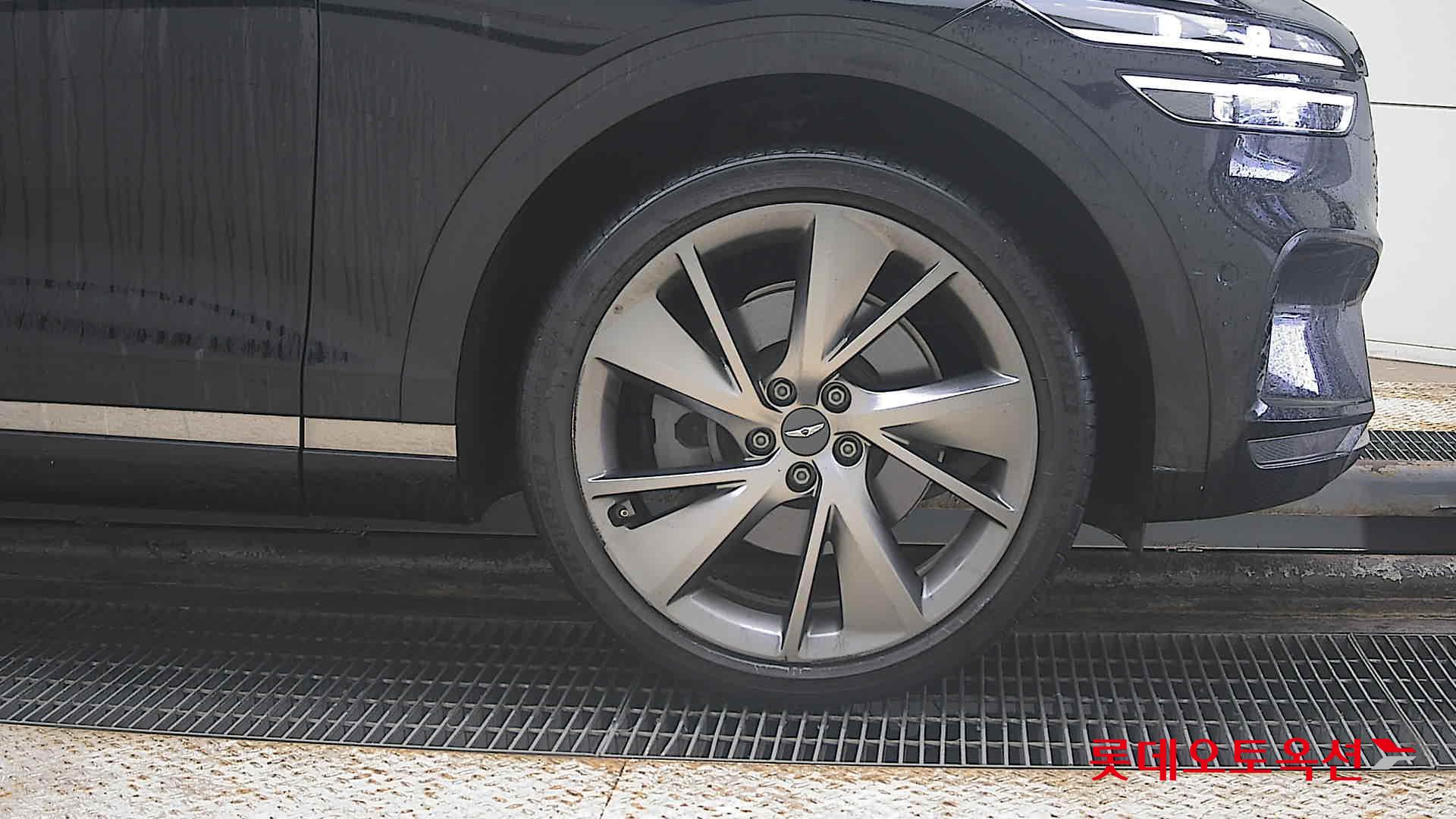 Hyundai GV70 id 3809848 из Кореи 23