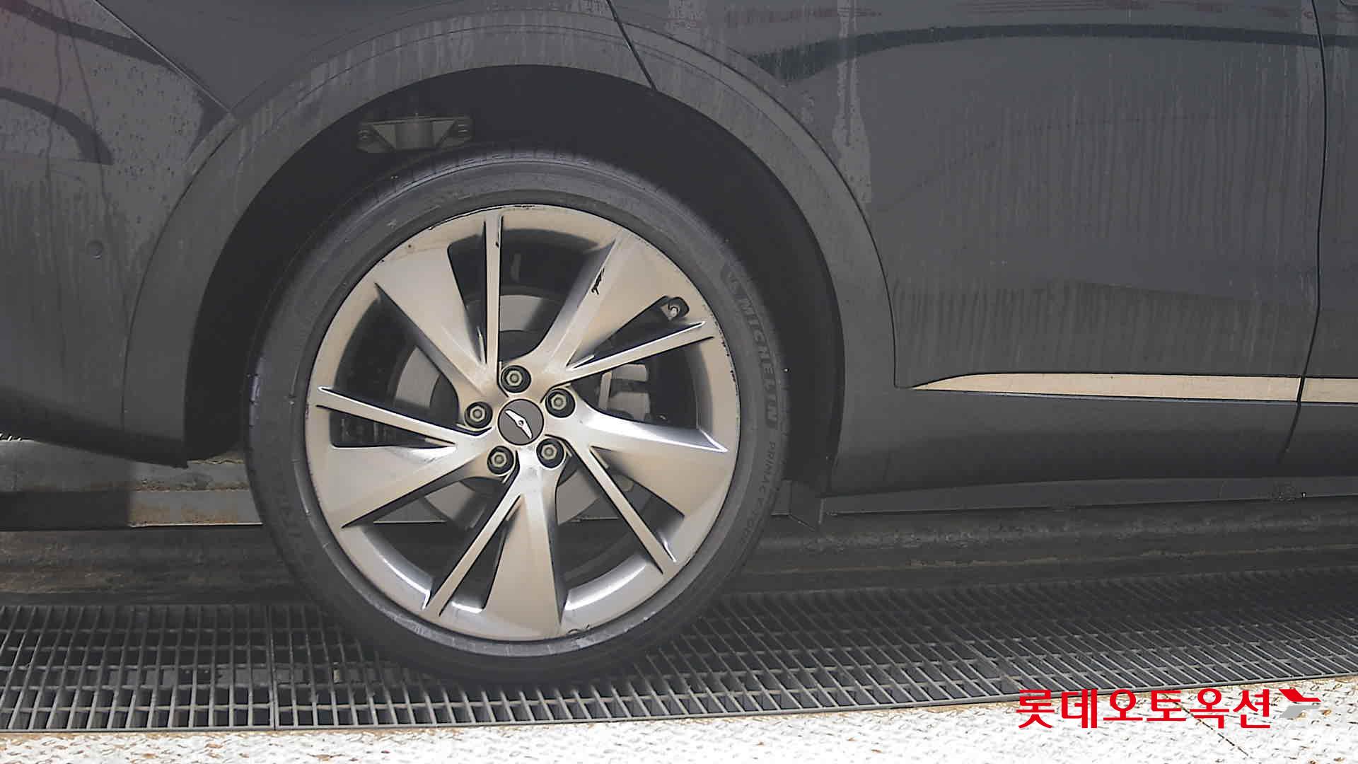 Hyundai GV70 id 3809848 из Кореи 24